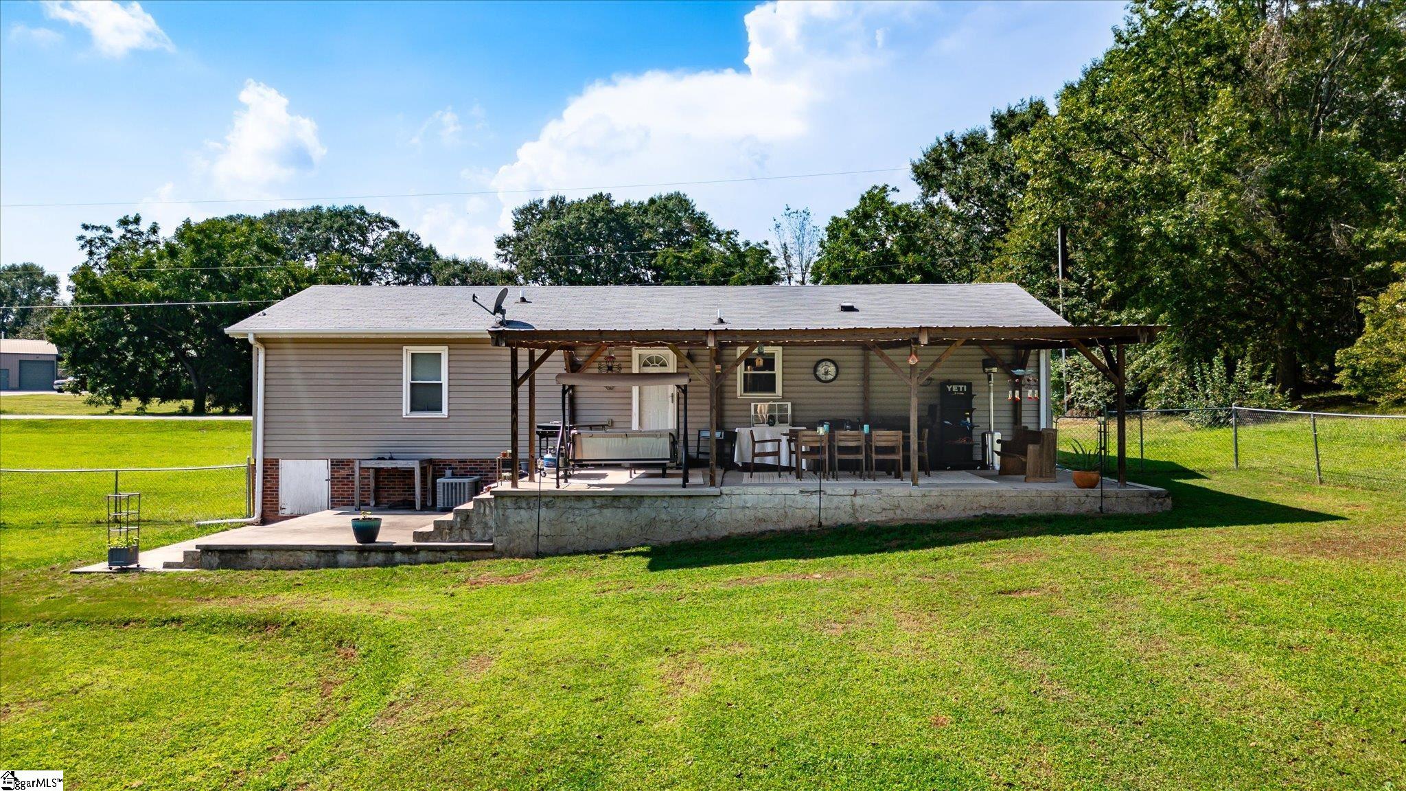 1208 Five Forks Road