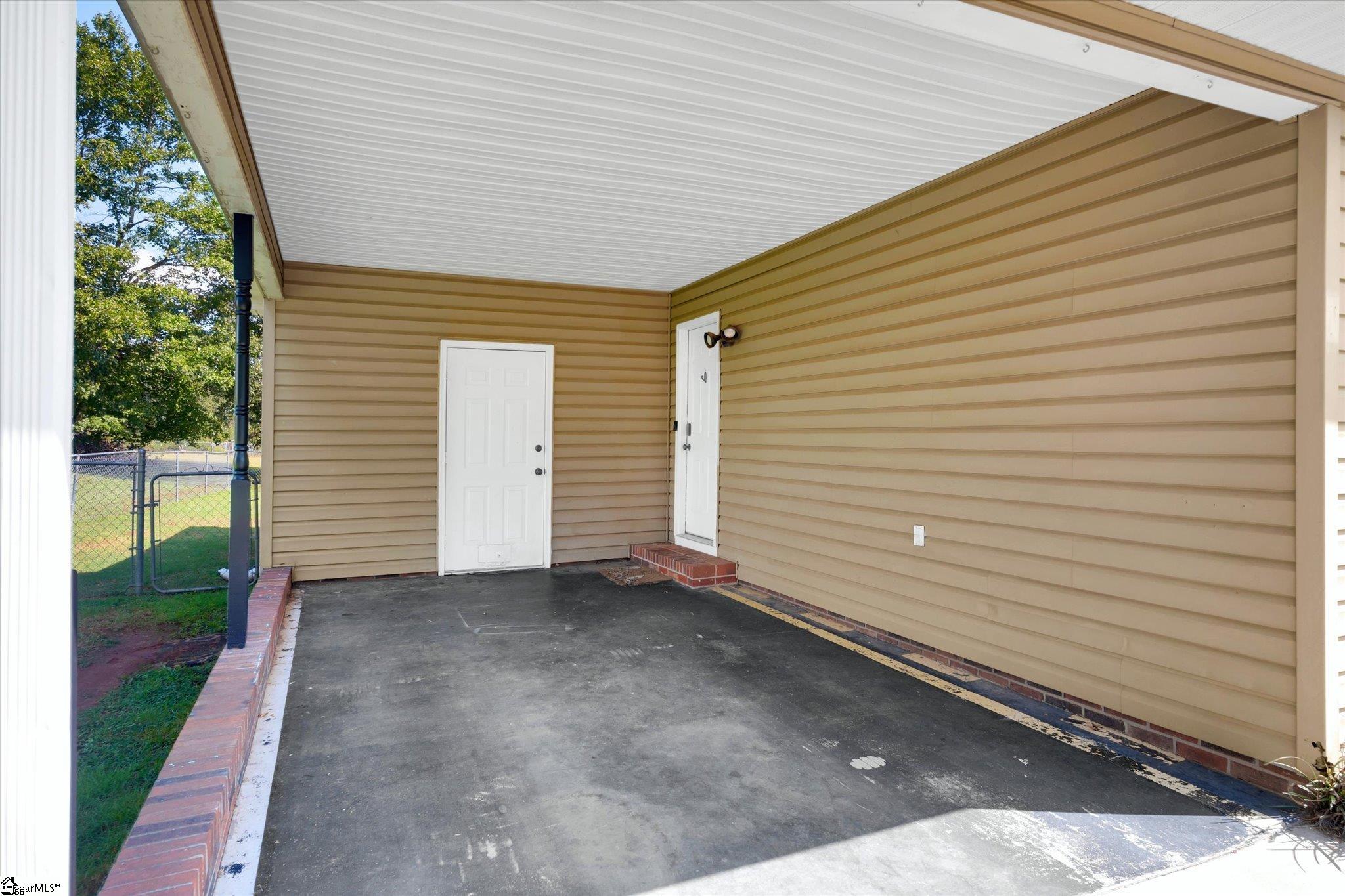 1208 Five Forks Road