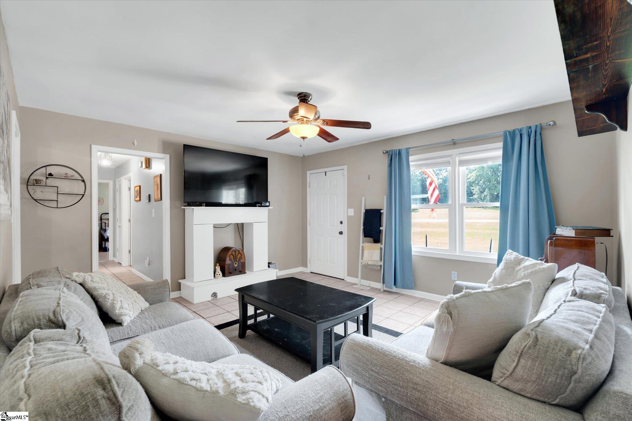 1208 Five Forks Road