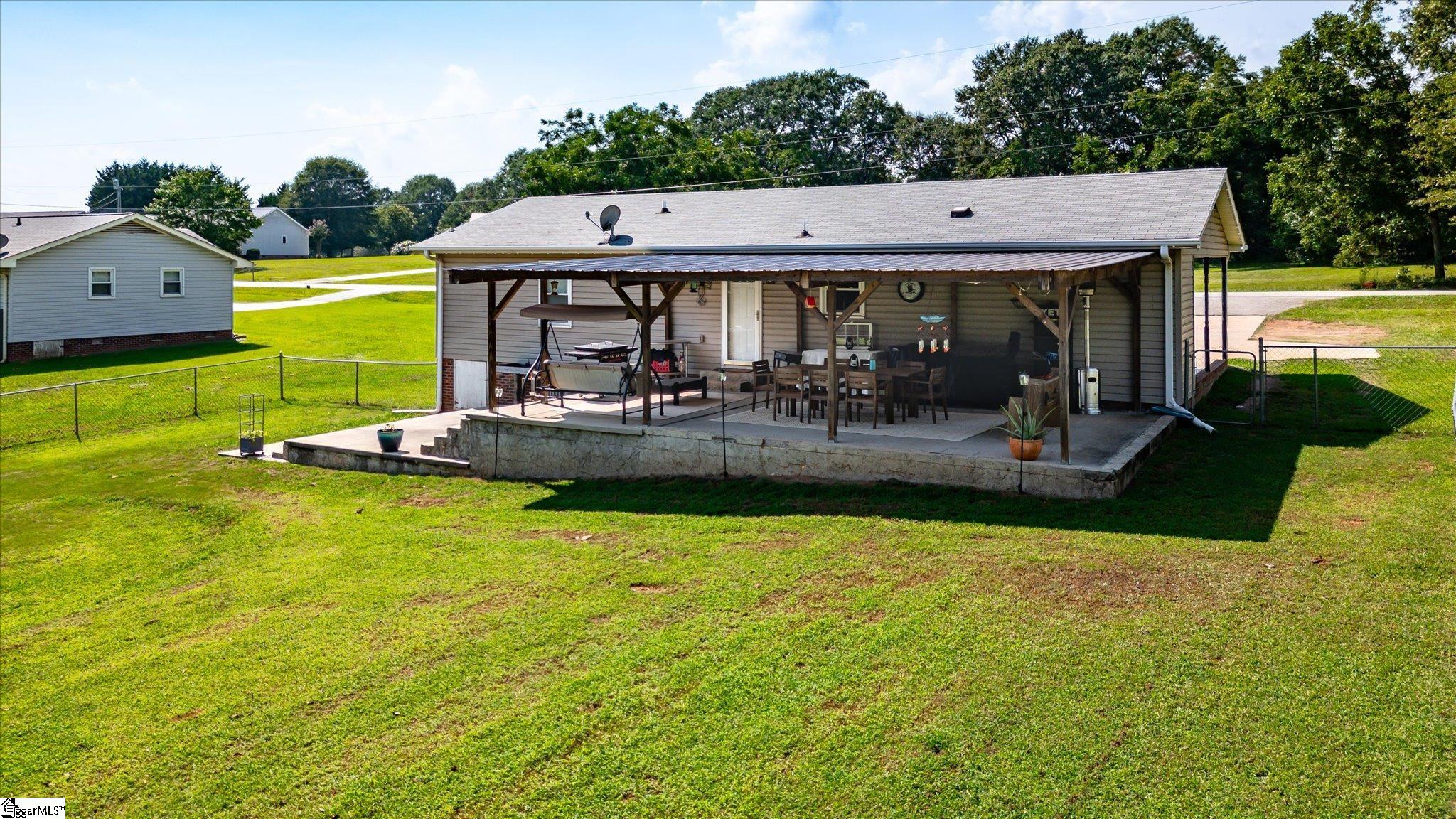1208 Five Forks Road