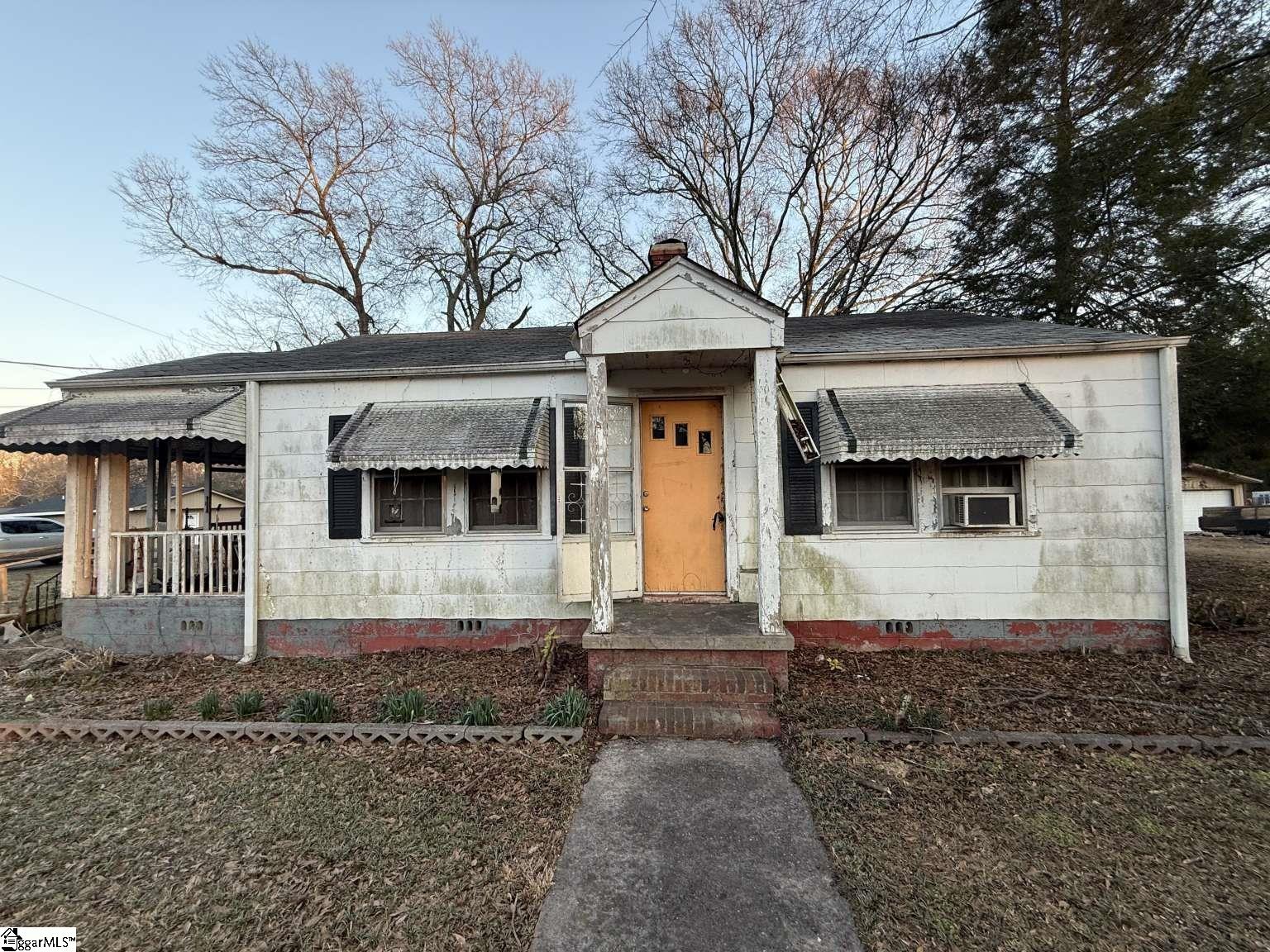 220 Clemson Avenue
