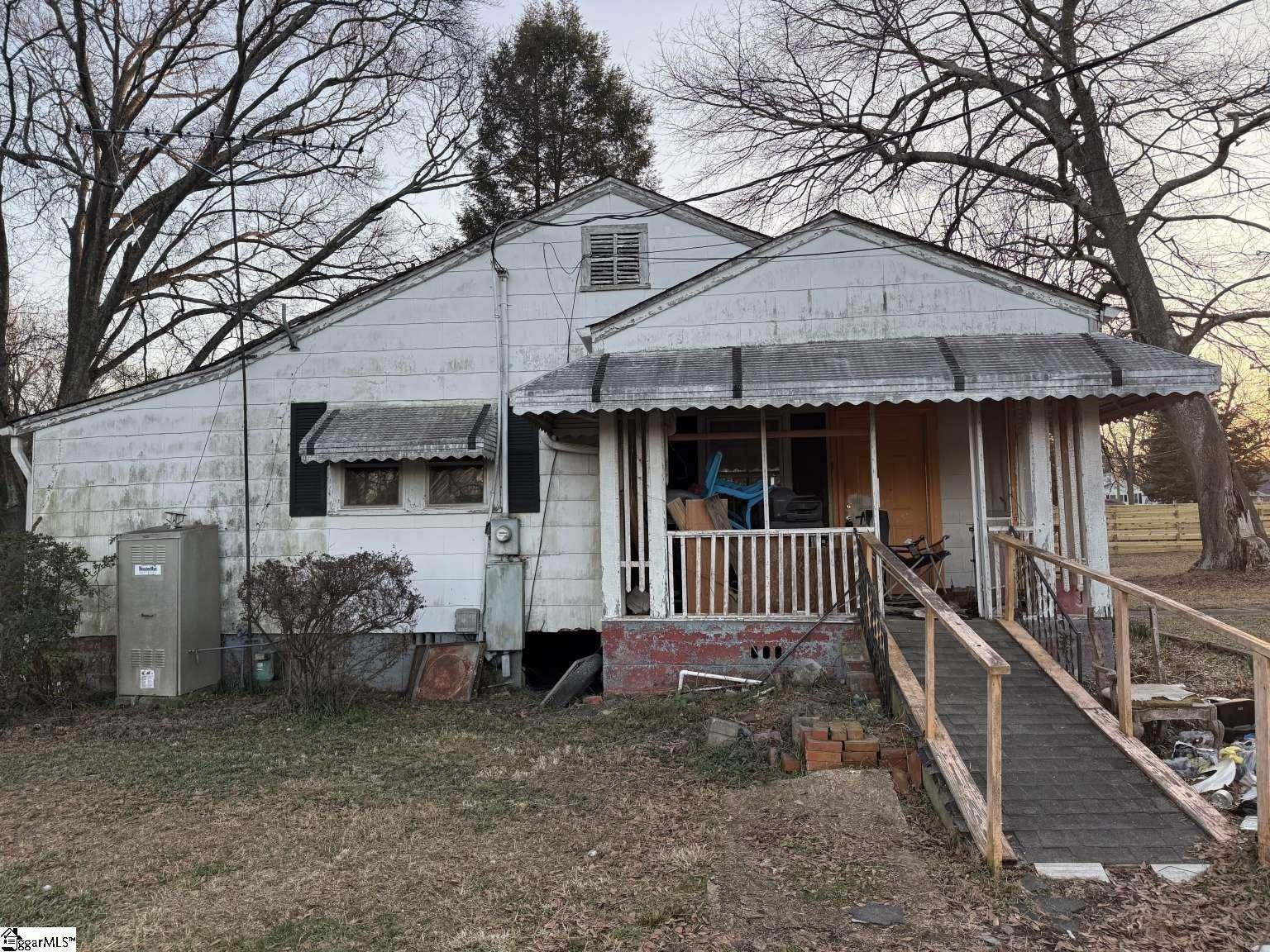 220 Clemson Avenue