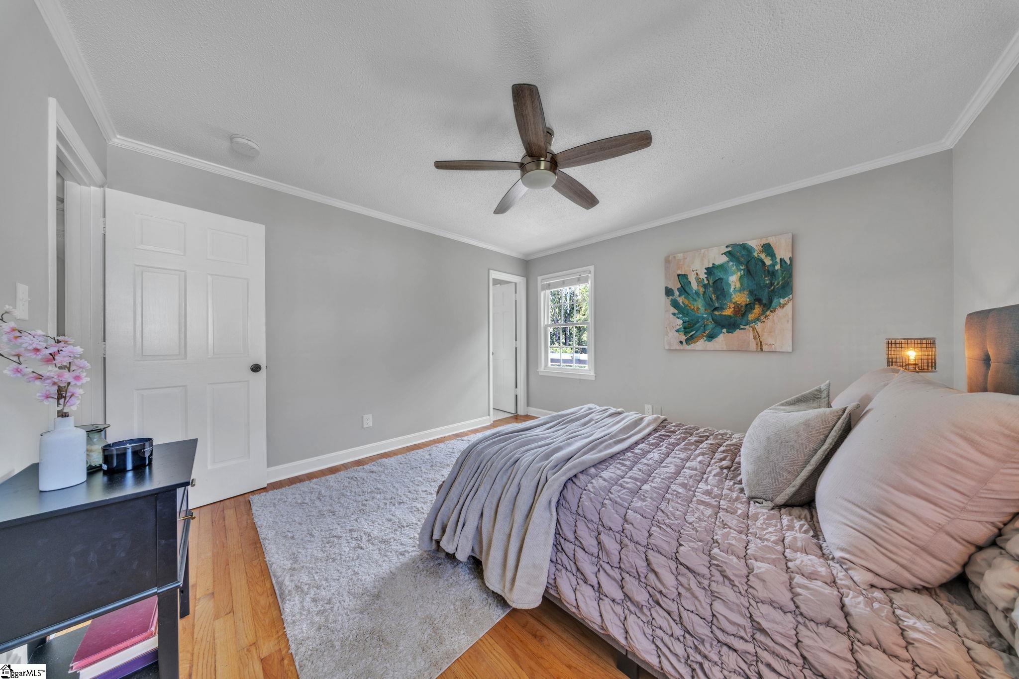 5016 Maplewood Drive