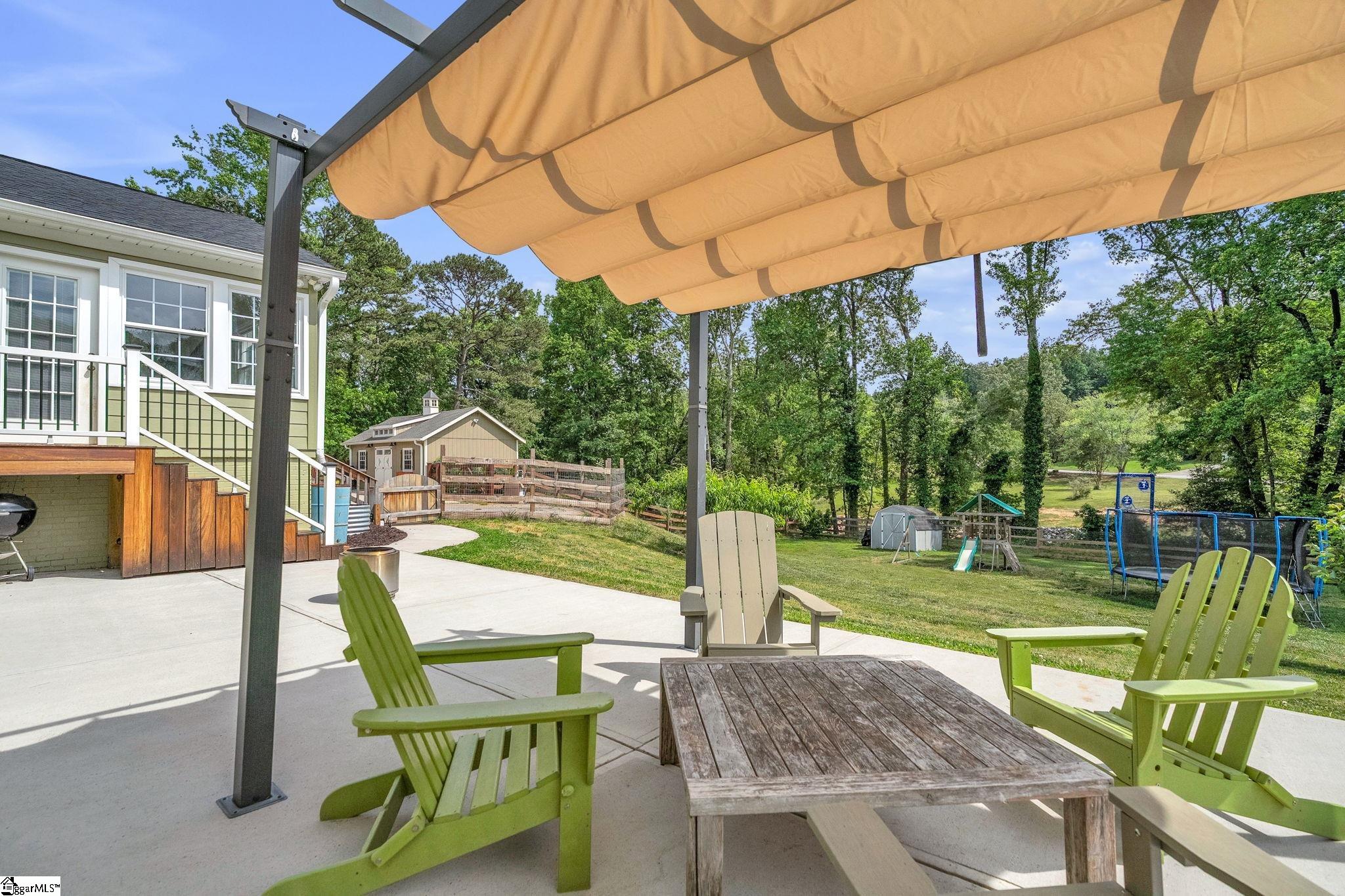 5016 Maplewood Drive