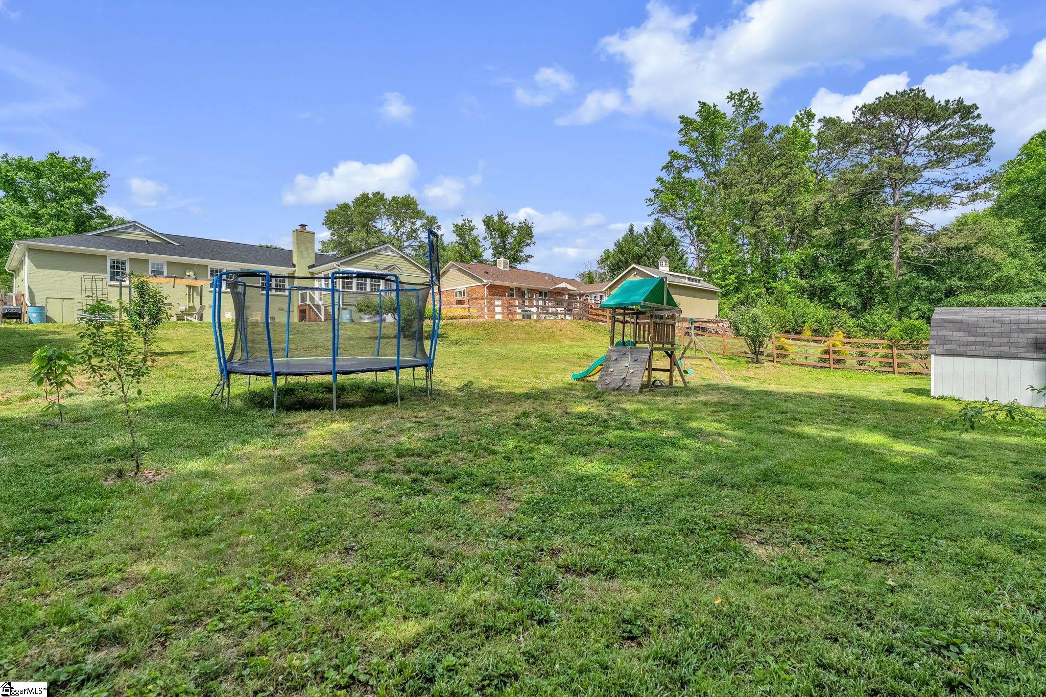5016 Maplewood Drive