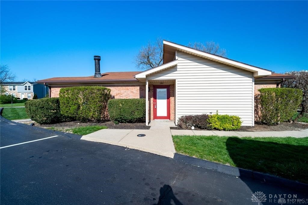 1200 Hollowbrook Drive