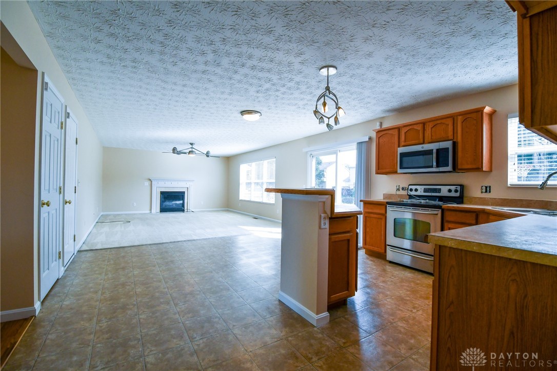 1224 Greystone Circle