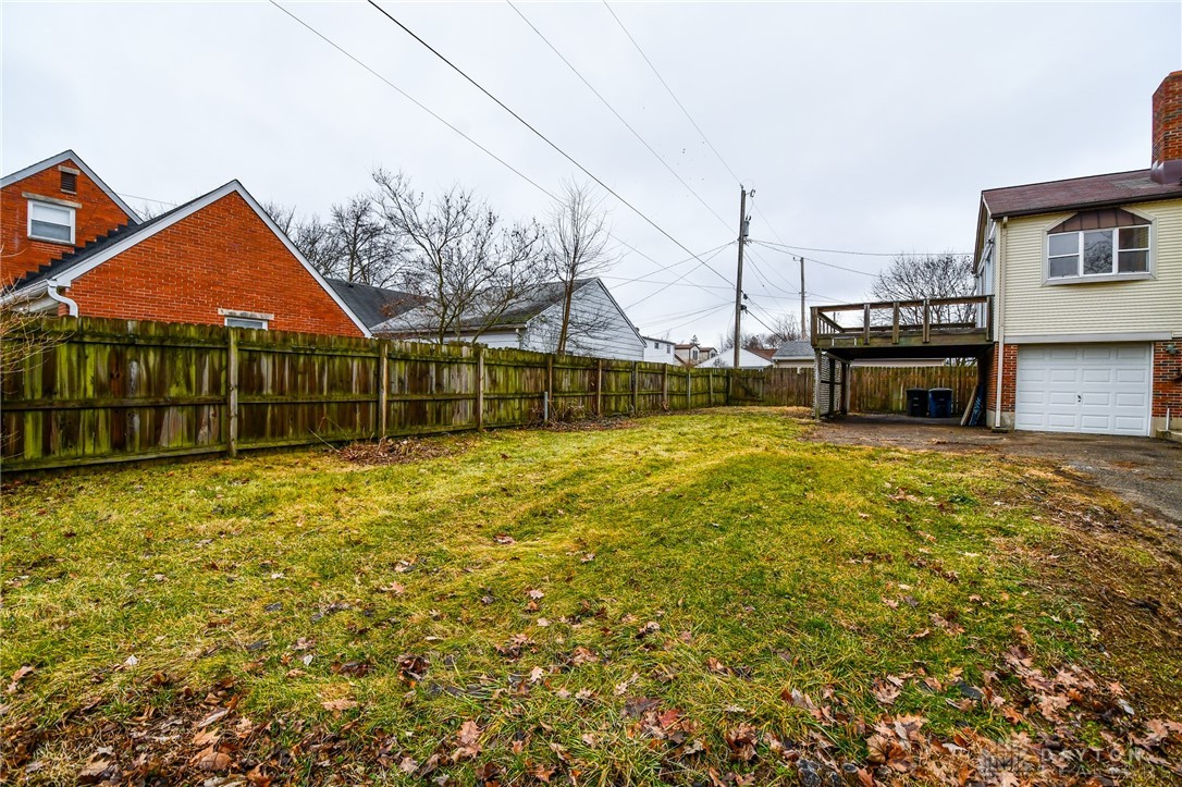 1105 Yorkshire Place