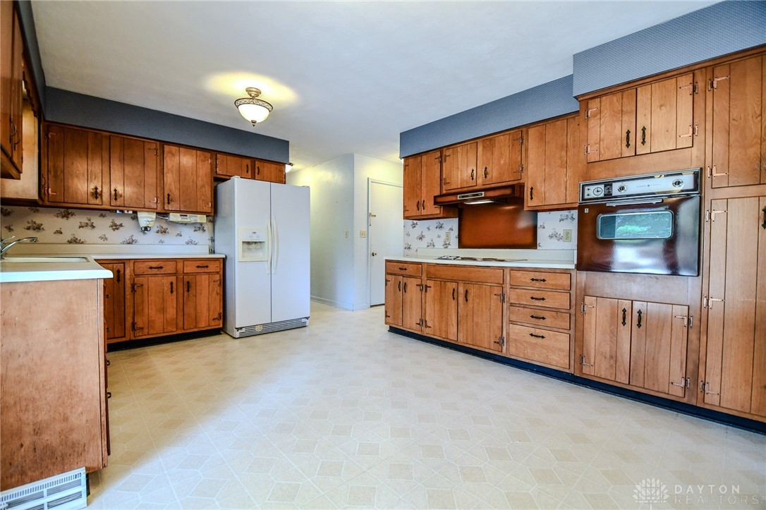 2847 Hamden Drive