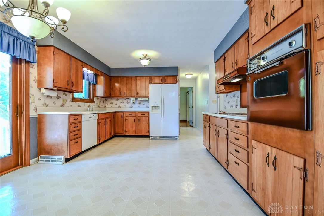 2847 Hamden Drive