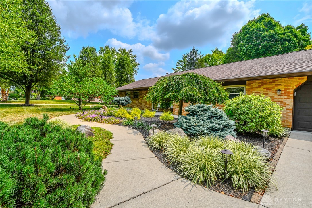 2056 Regent Park Drive