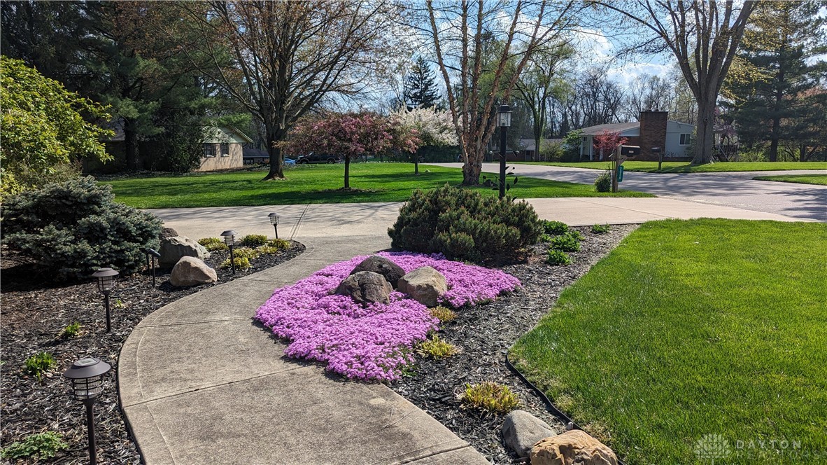 2056 Regent Park Drive