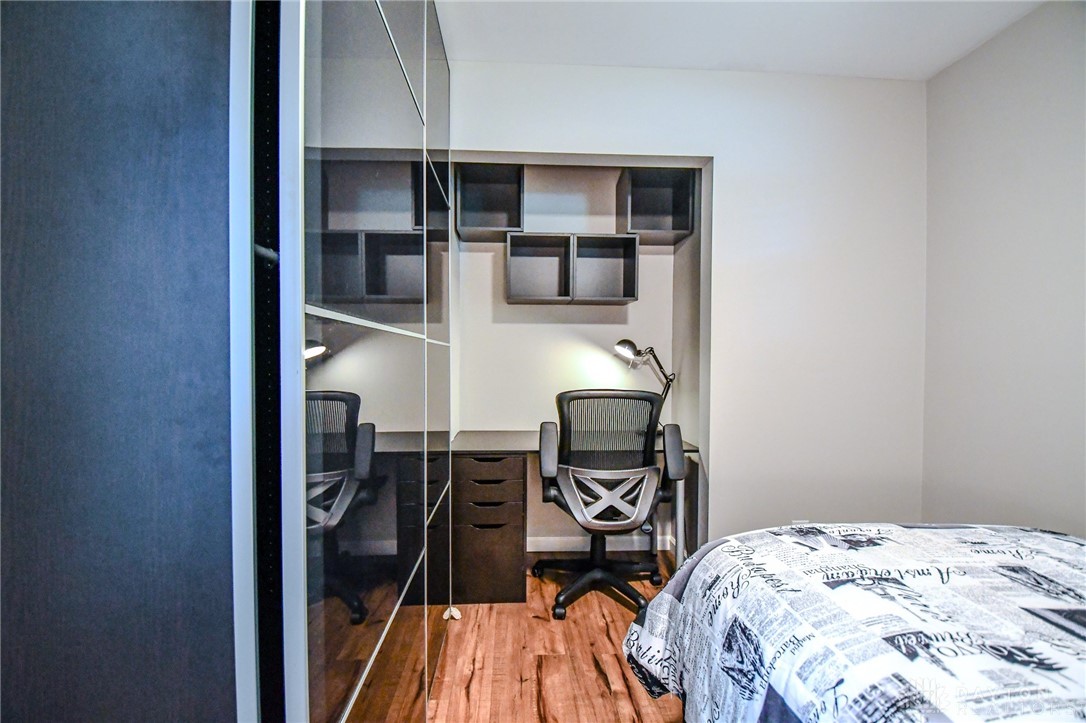 2056 Regent Park Drive