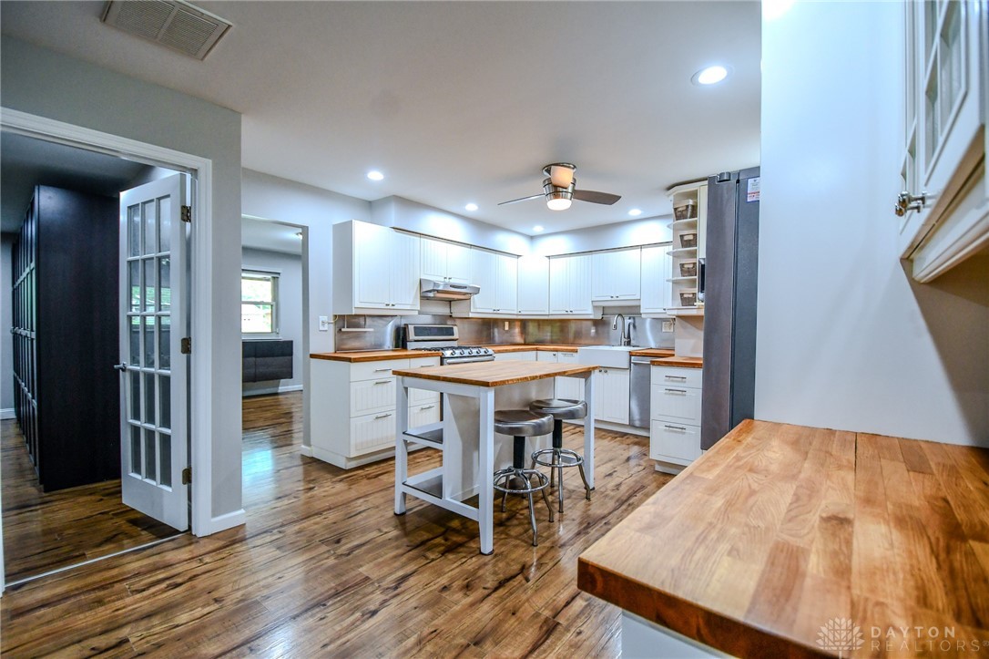 2056 Regent Park Drive