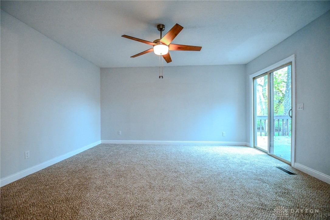 7044 Fallen Oak Trace