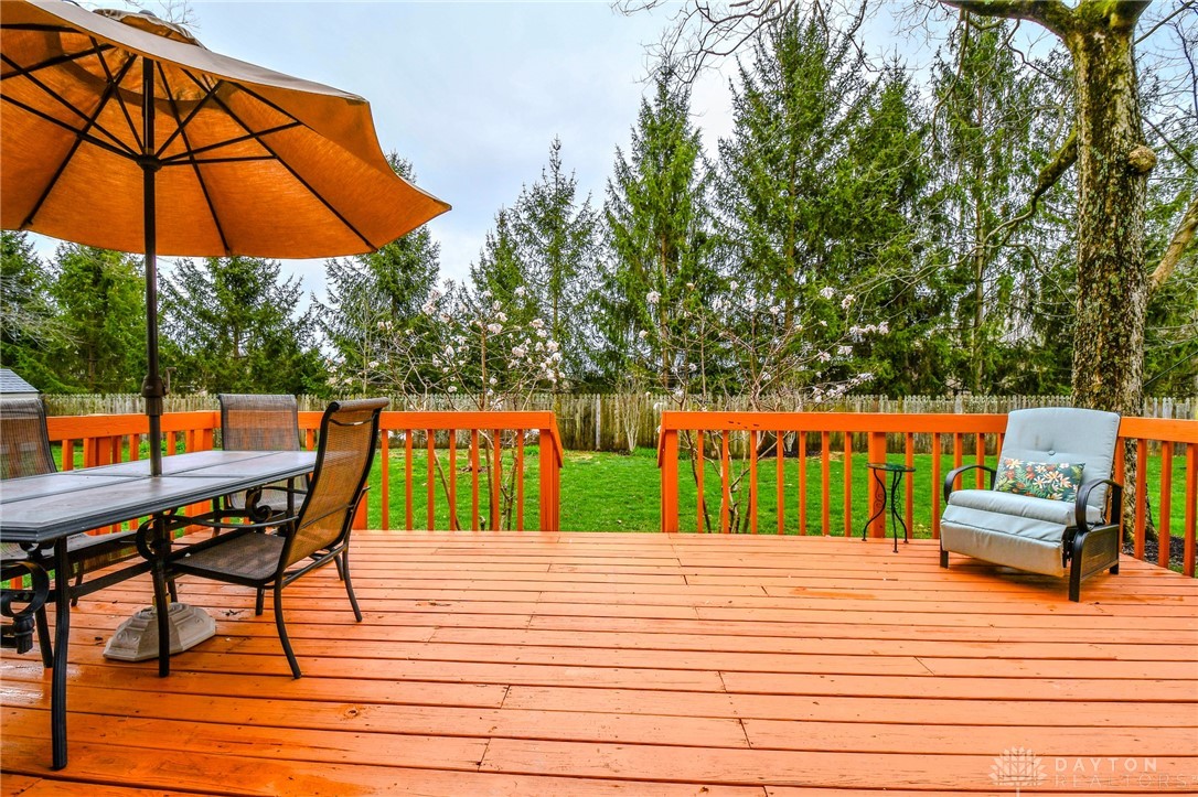 2928 Ramblingwood Lane