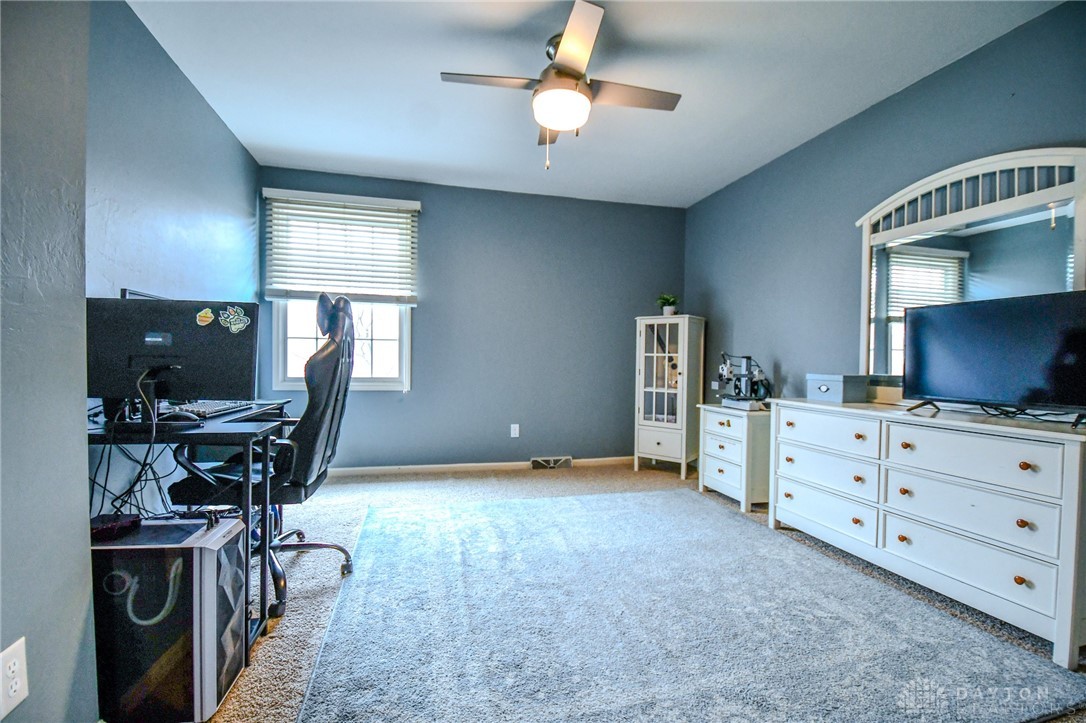 2928 Ramblingwood Lane