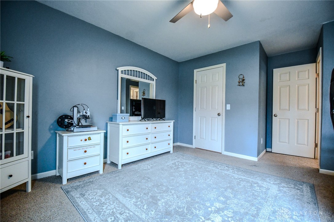 2928 Ramblingwood Lane