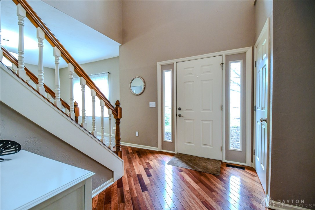 2928 Ramblingwood Lane