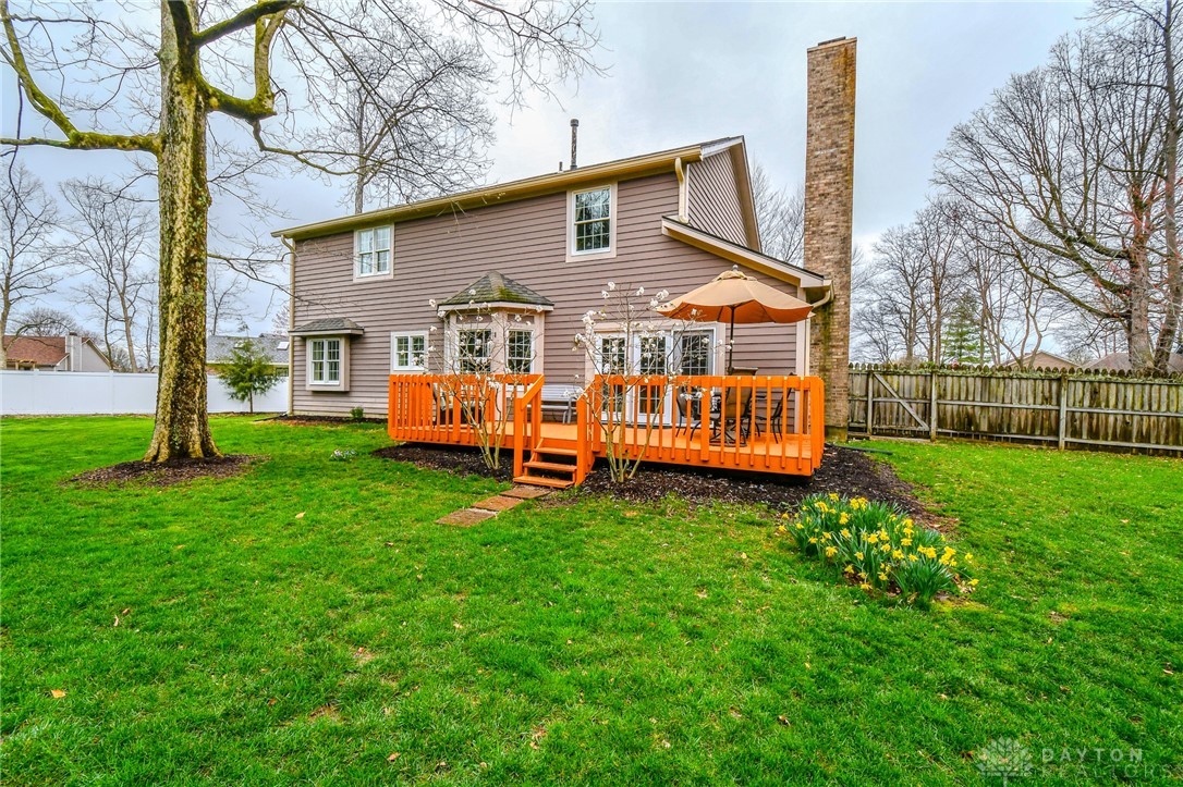 2928 Ramblingwood Lane