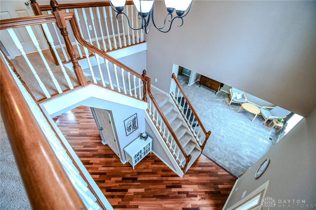 2928 Ramblingwood Lane