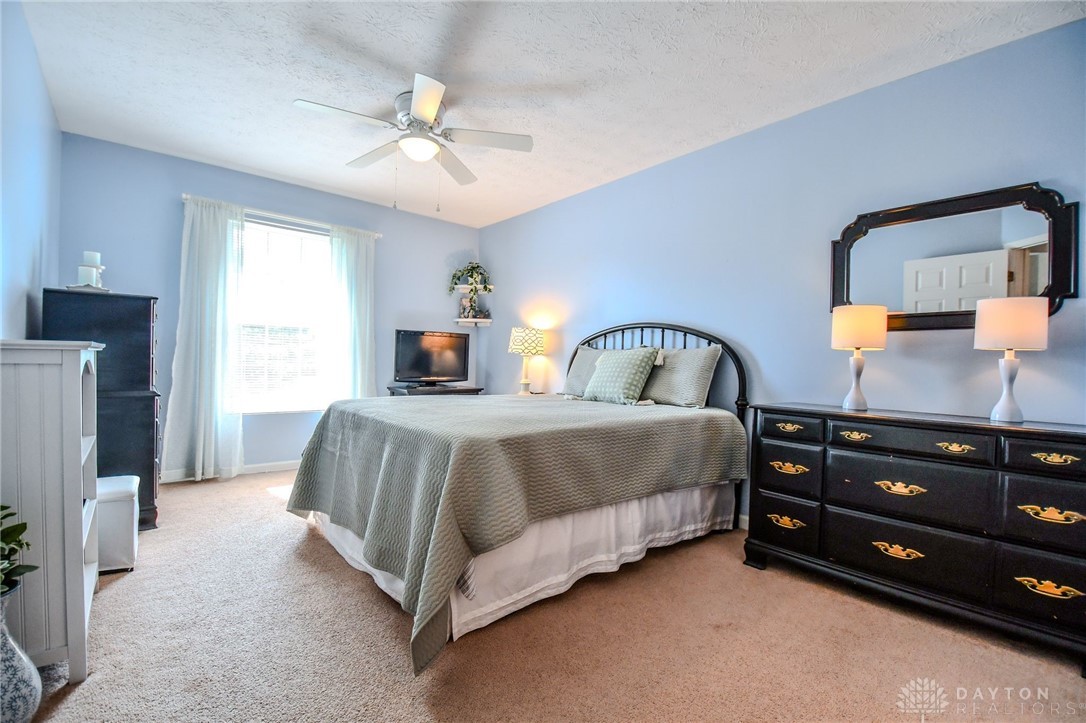 9689 Creek Lane