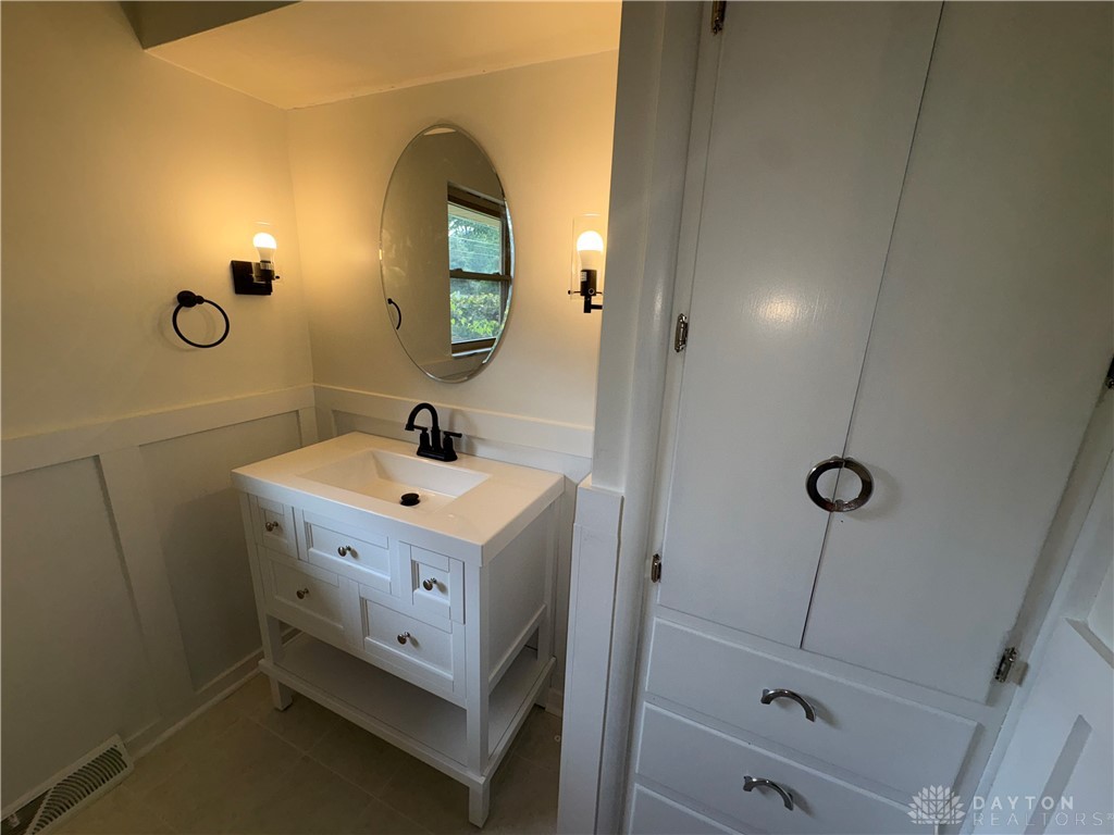 152 Cheltenham Drive