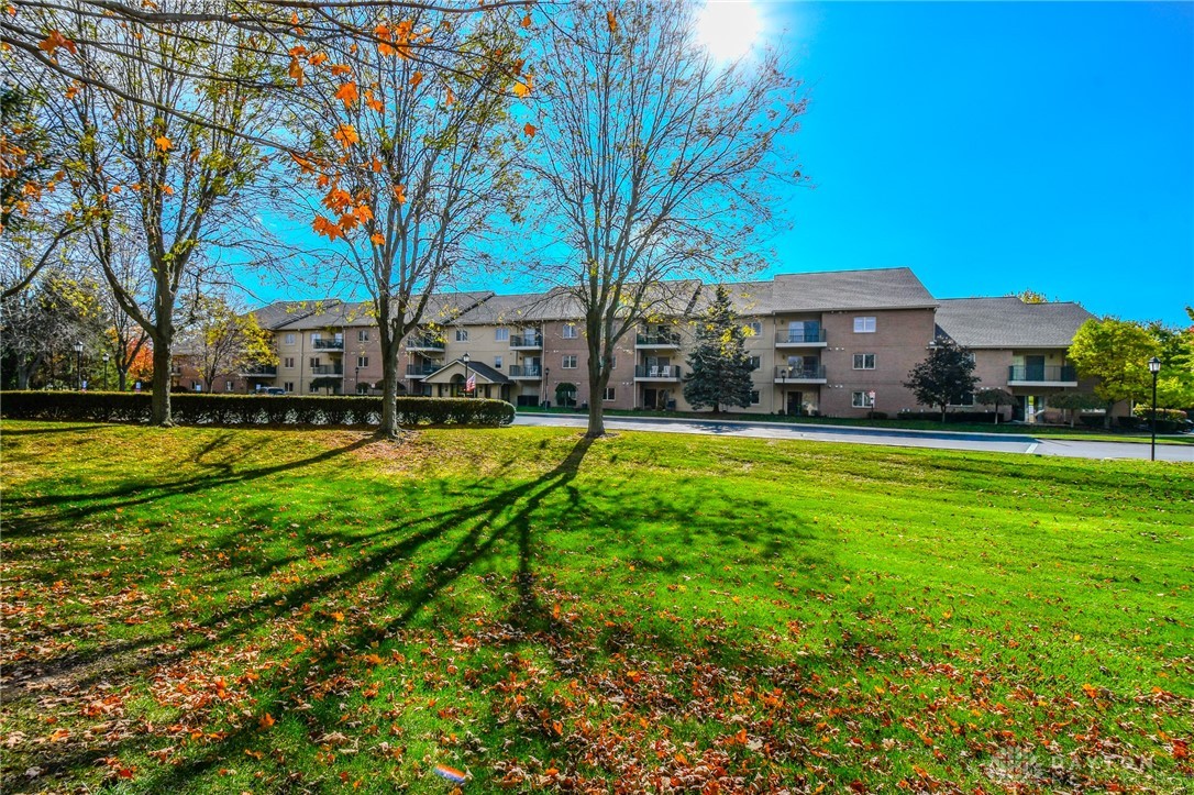 3170 E Stroop Road 209