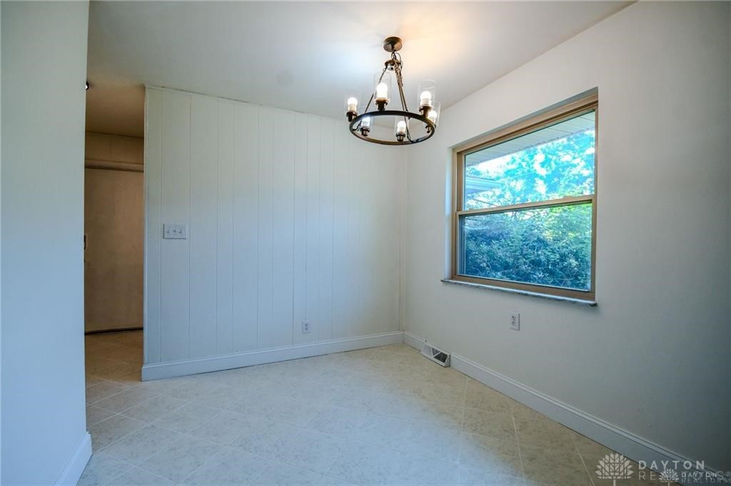 152 Cheltenham Drive