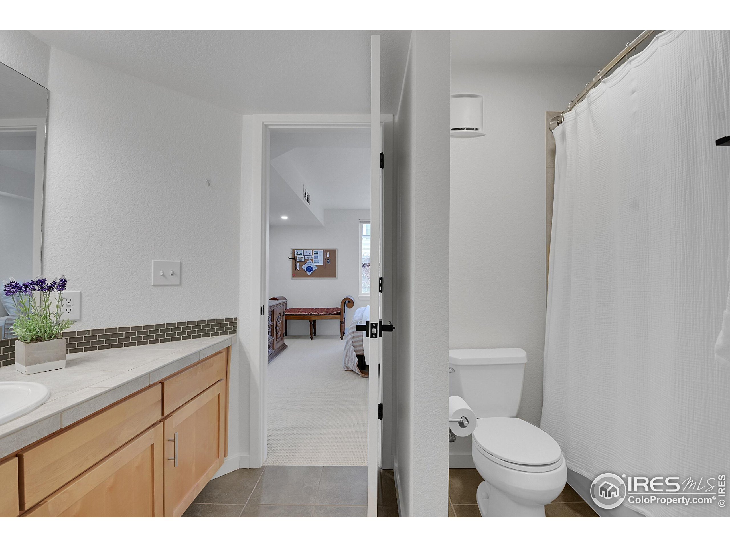 2810 E College Ave 305