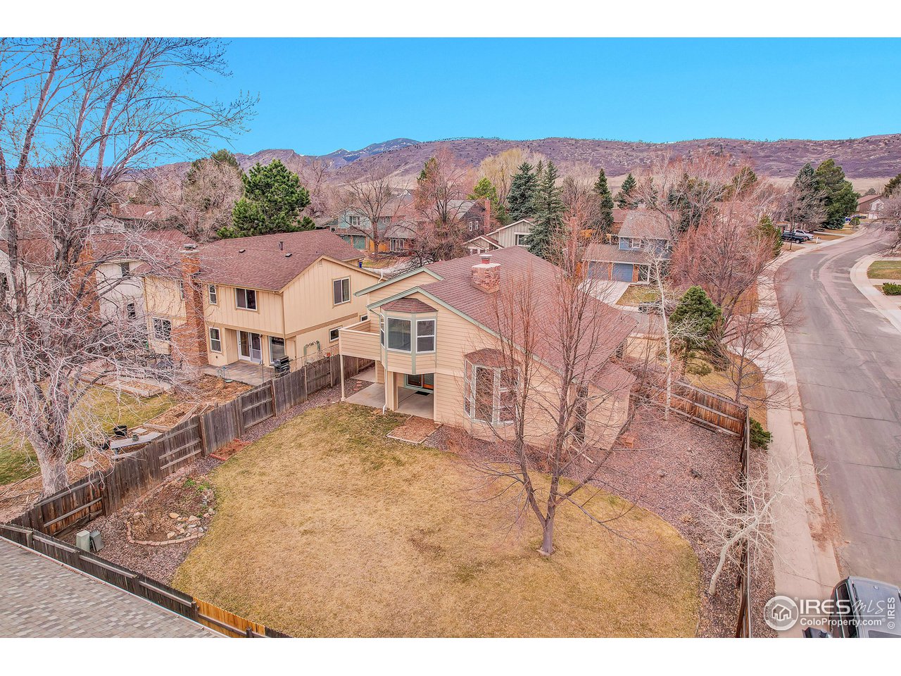 10895 W Half Moon Pass