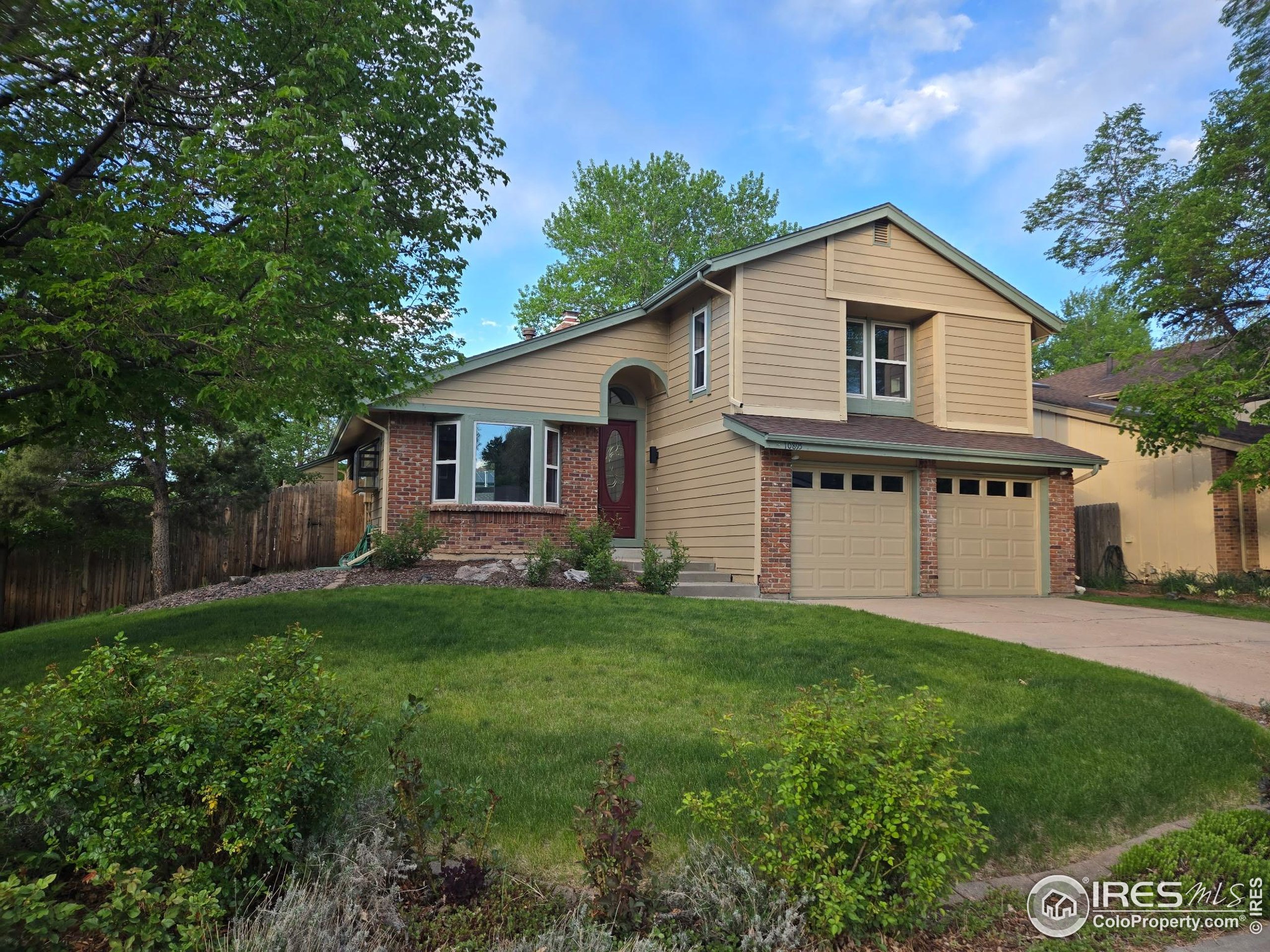 10895 W Half Moon Pass