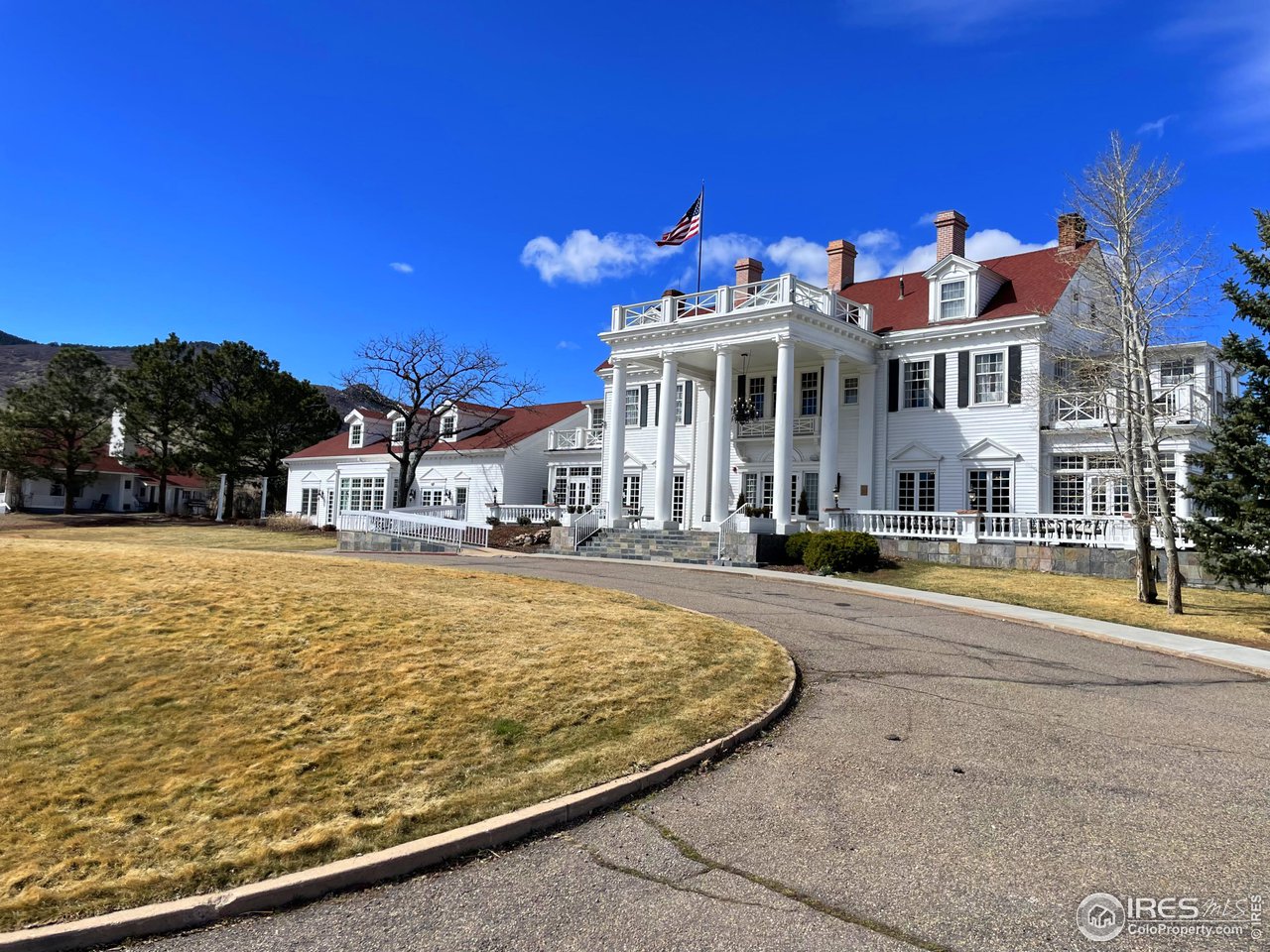 10895 W Half Moon Pass