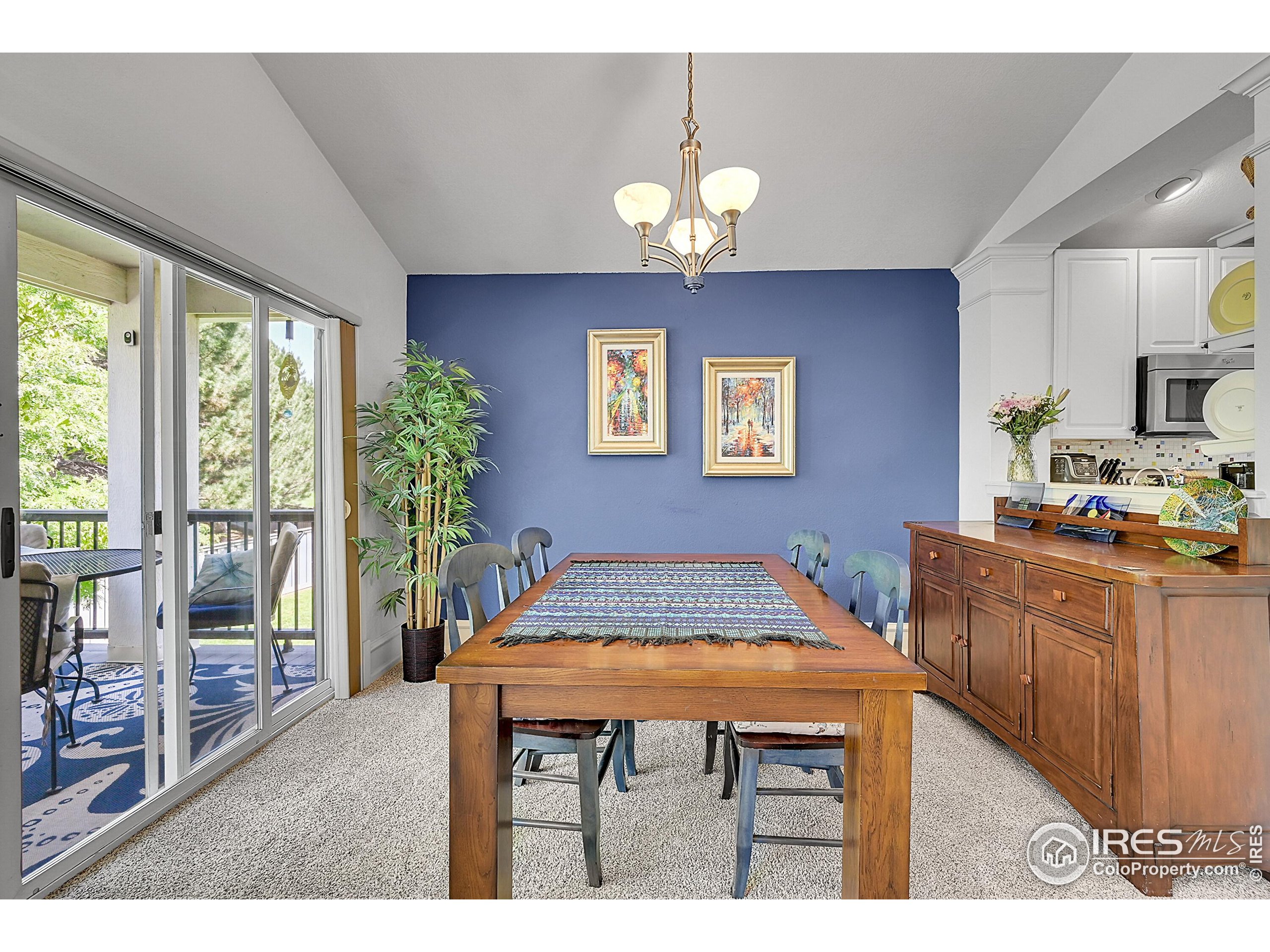 2343 Lavender Hill Ln