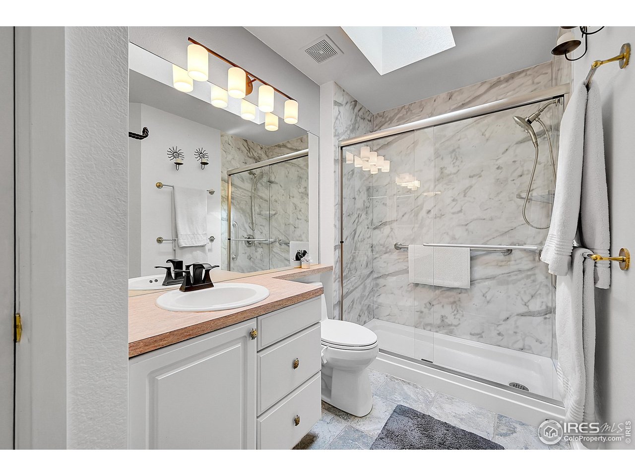 2343 Lavender Hill Ln