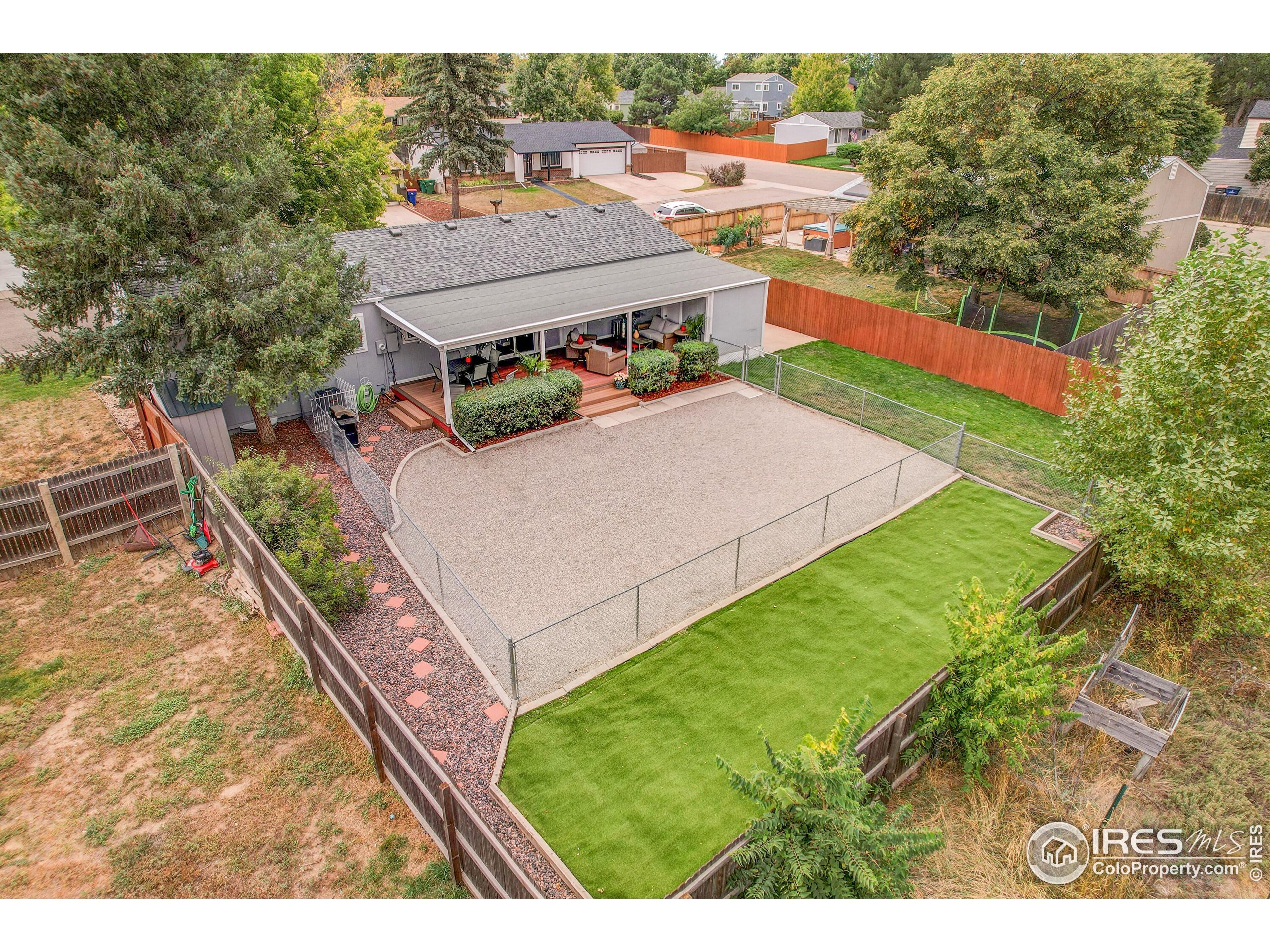 16517 E Layton Ave