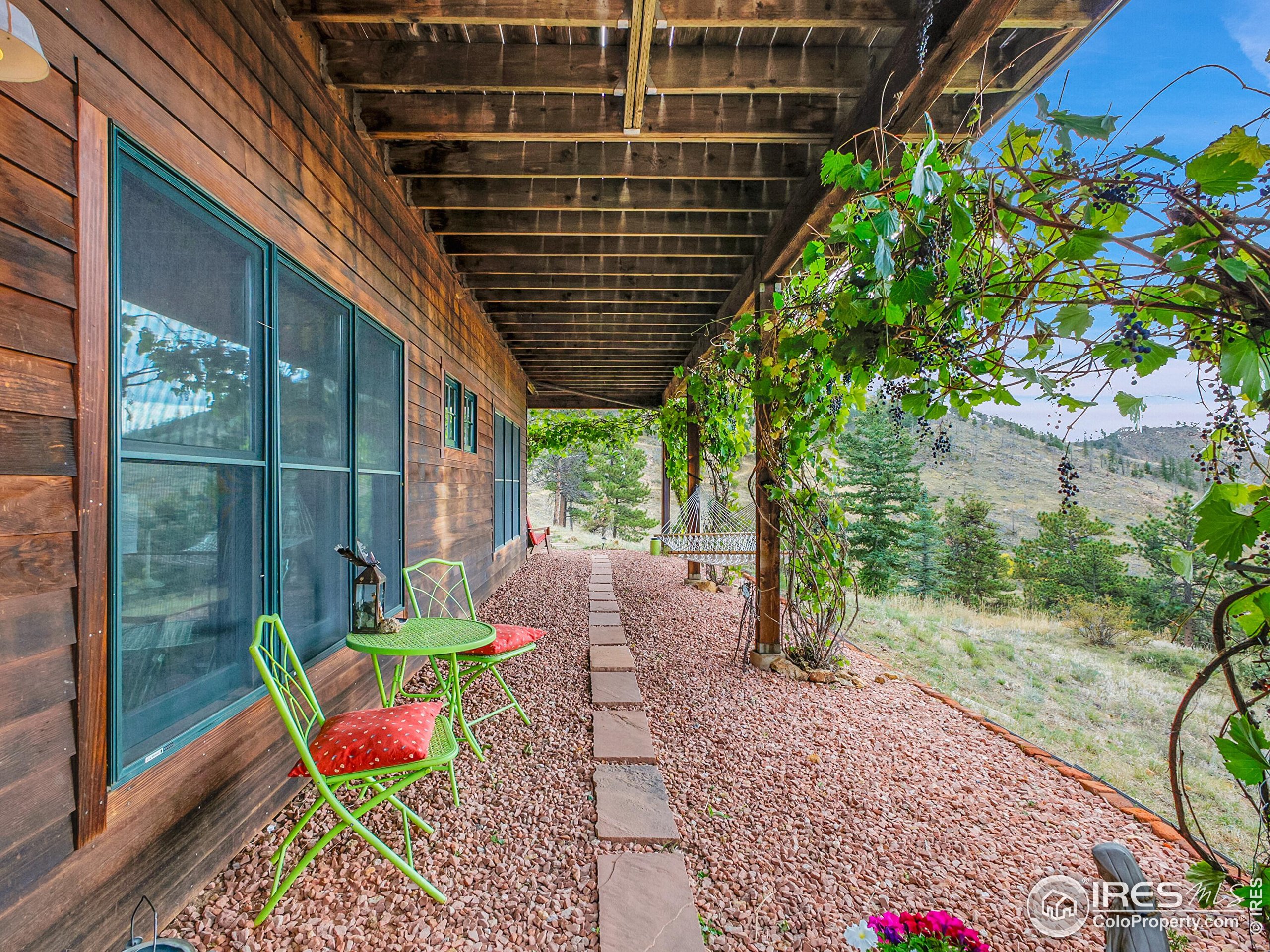 1689 County Road 83