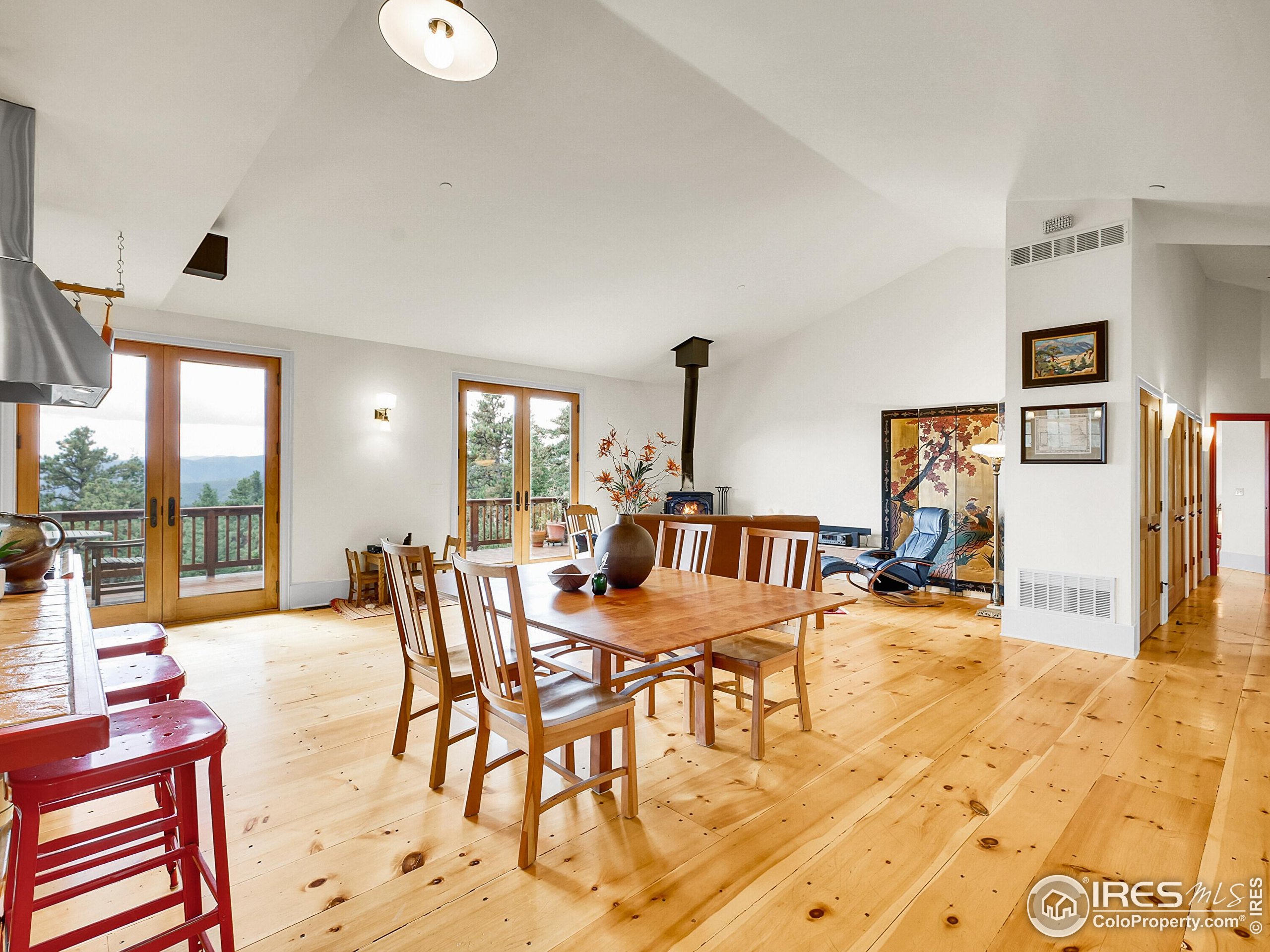 1689 County Road 83