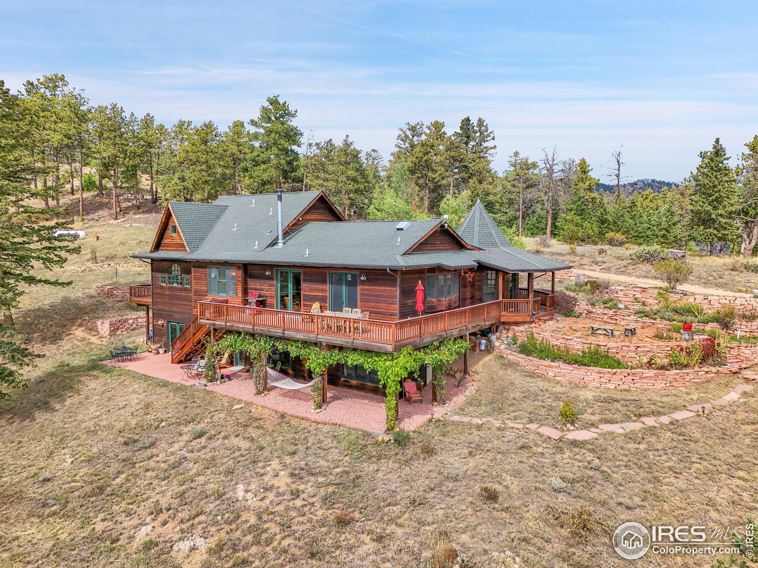 1689 County Road 83
