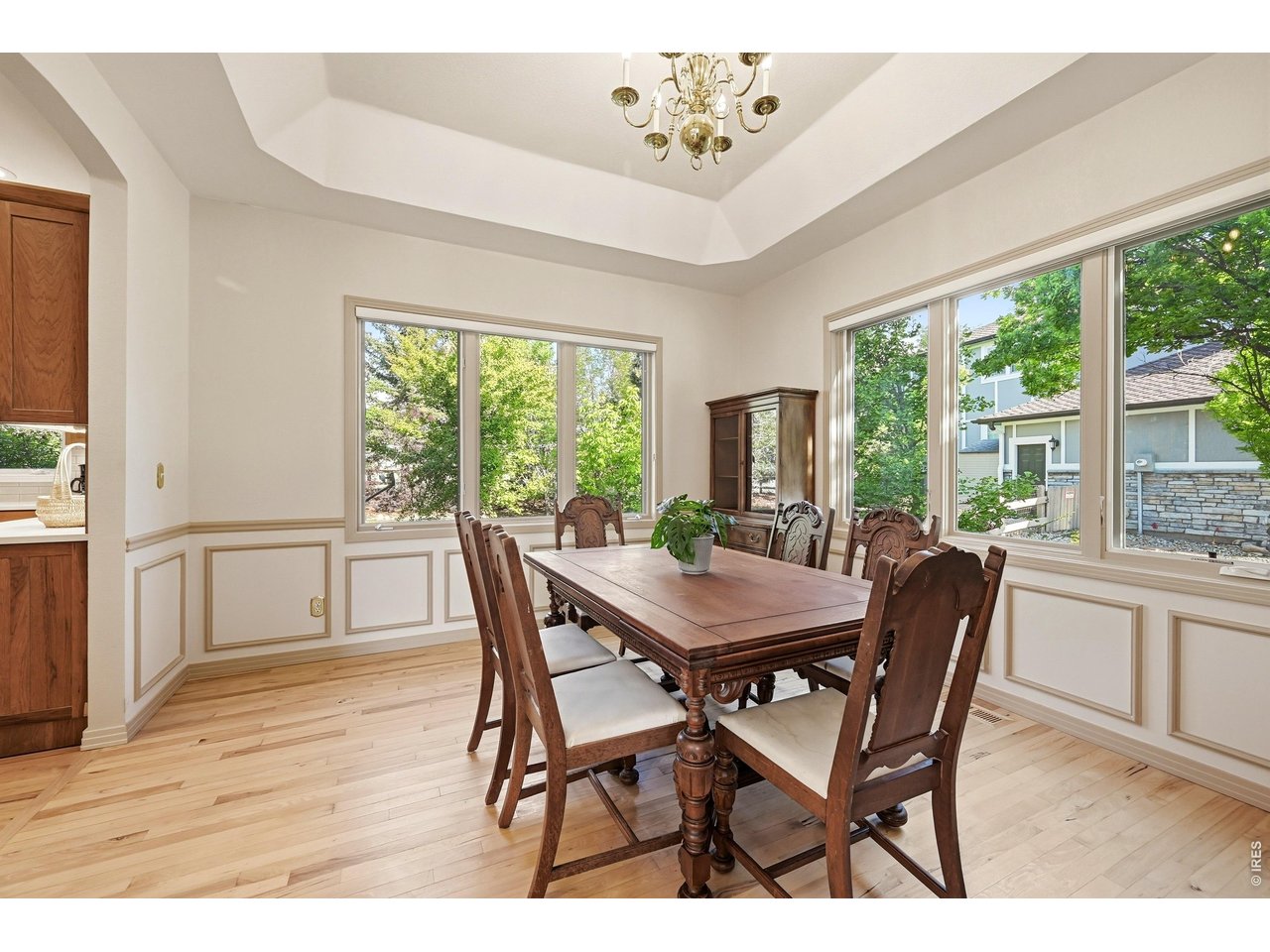 547 Sawtooth Pt