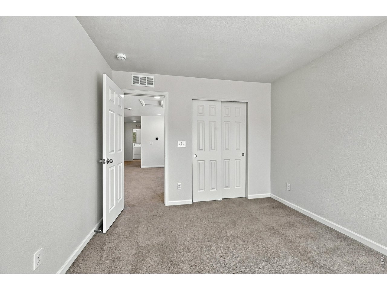 1657 Dorothy Cir