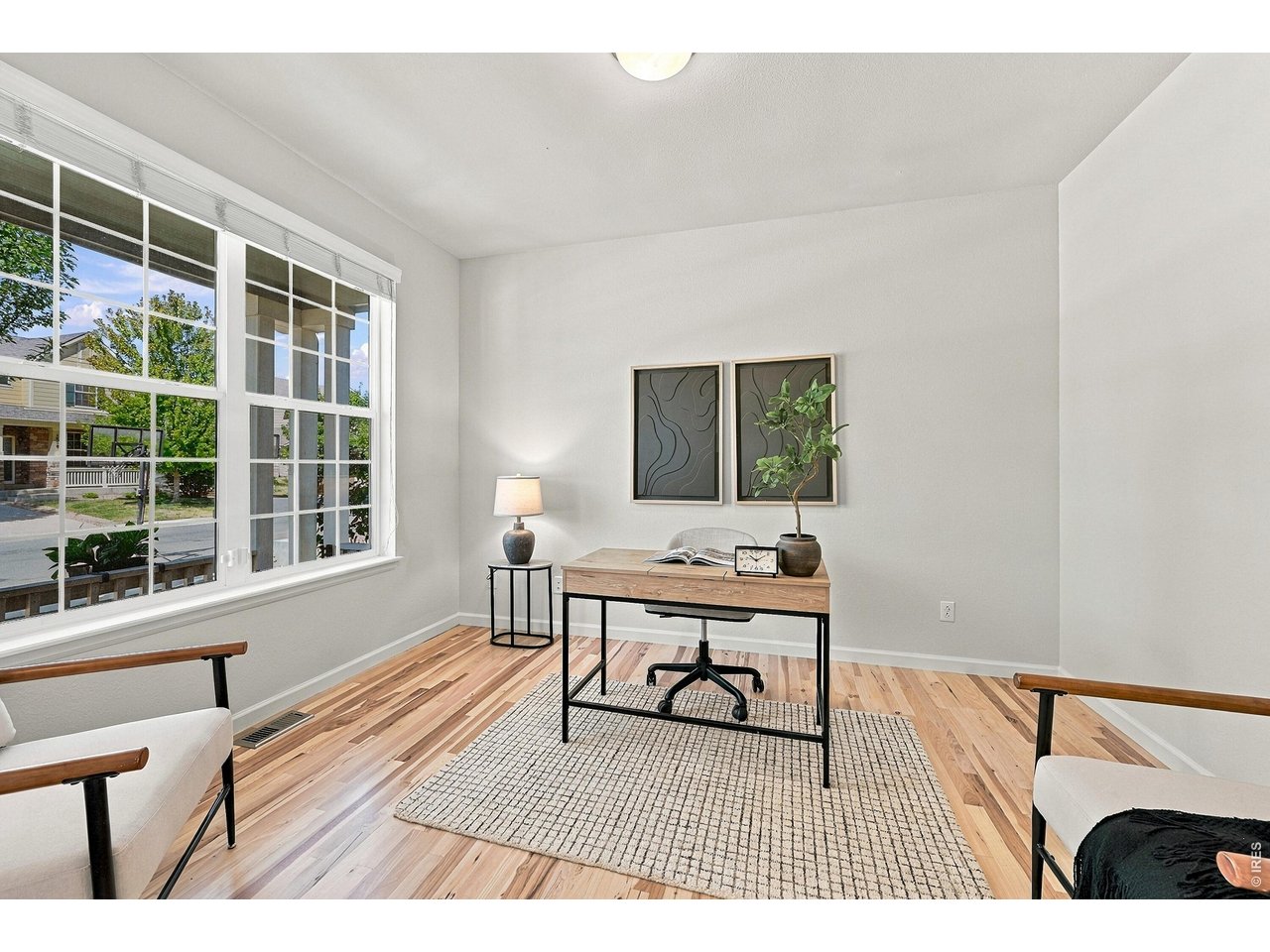 1657 Dorothy Cir
