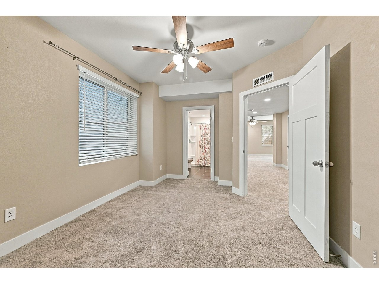 1657 Dorothy Cir