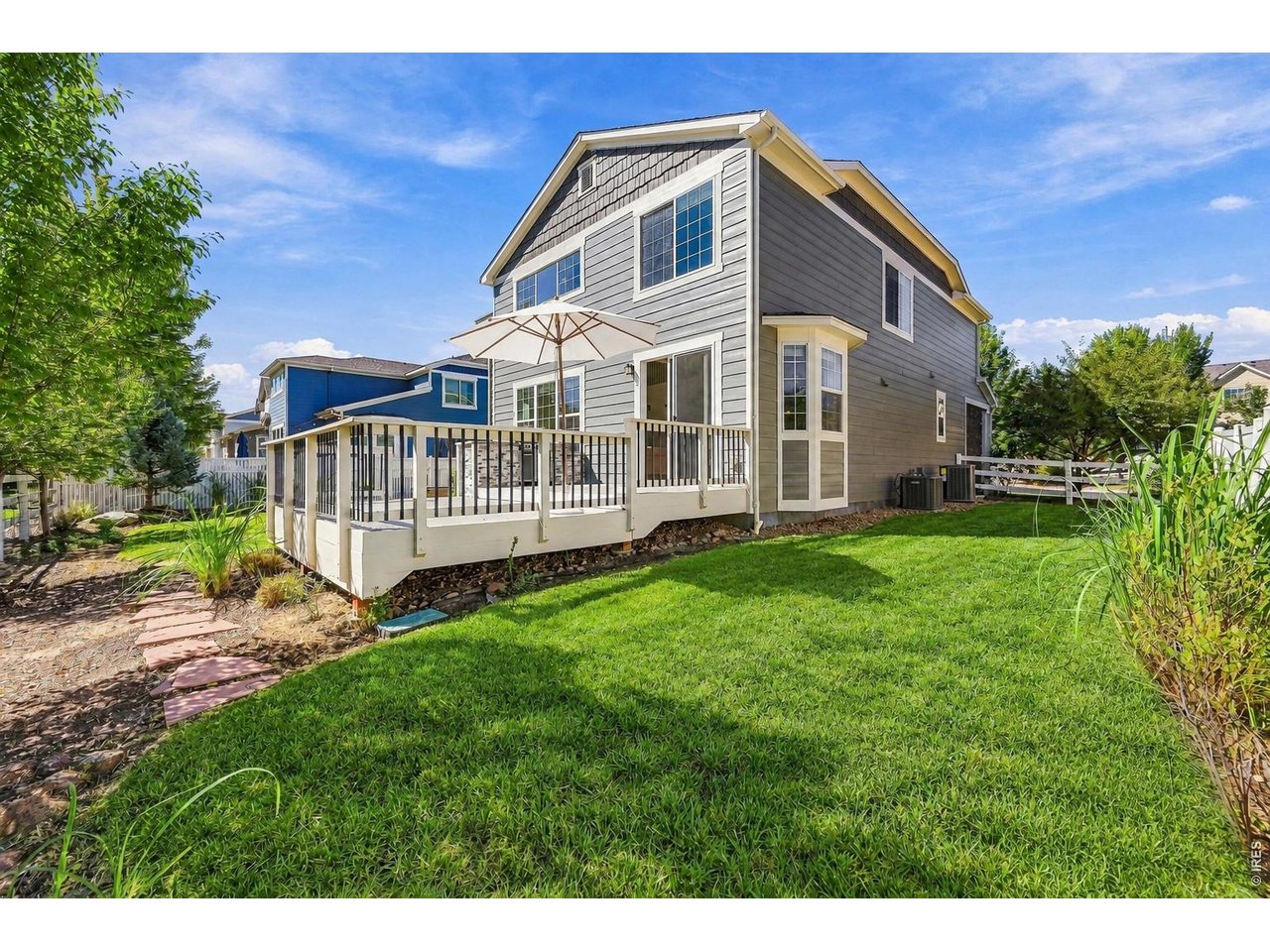1657 Dorothy Cir