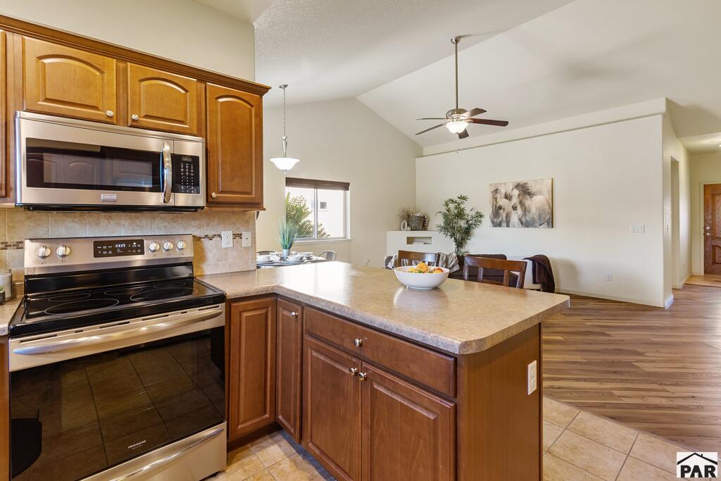 4030 S Cranberry Loop