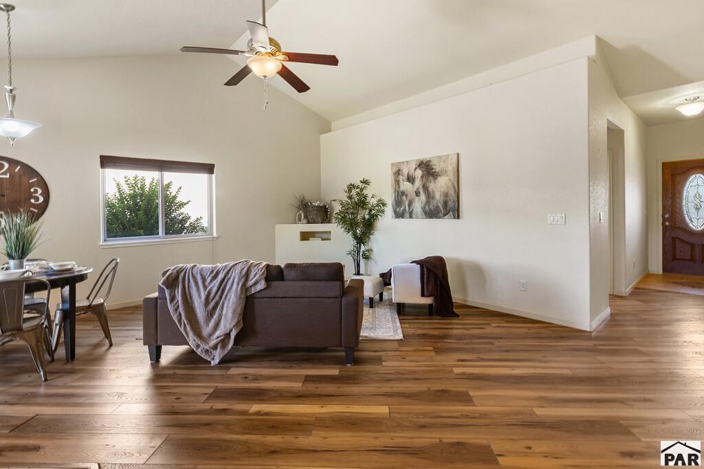 4030 S Cranberry Loop