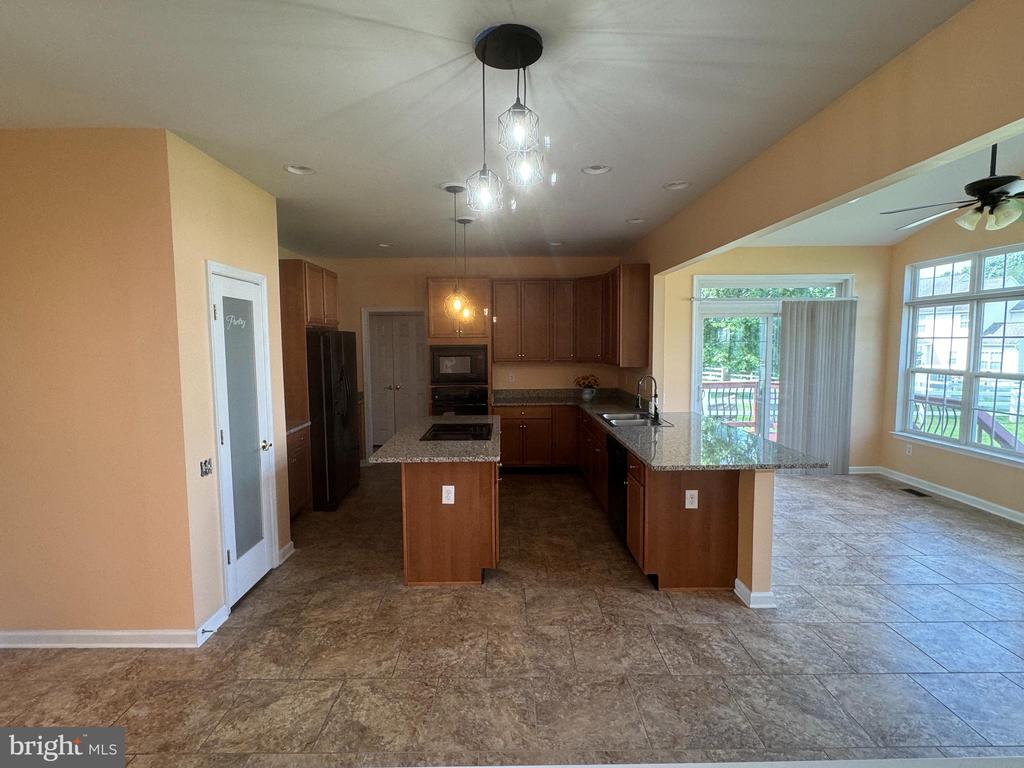 706 TRACY CIRCLE