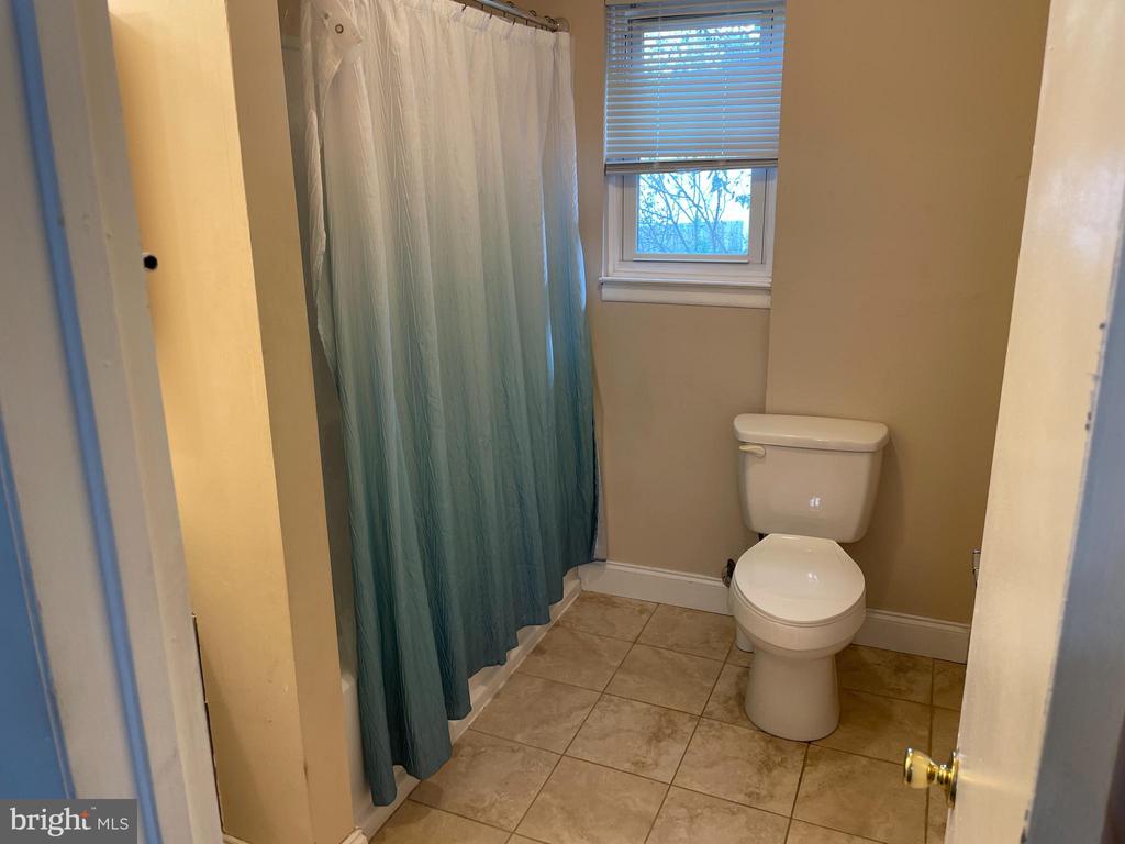 29 CURLEW CIRCLE