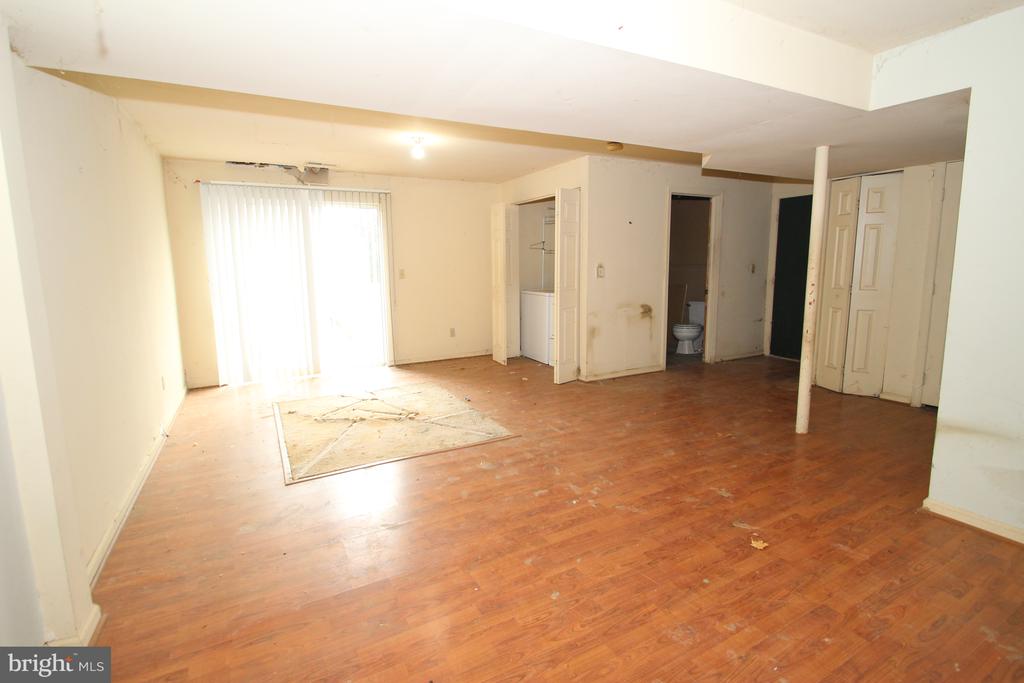 143 WELLINGTON WAY