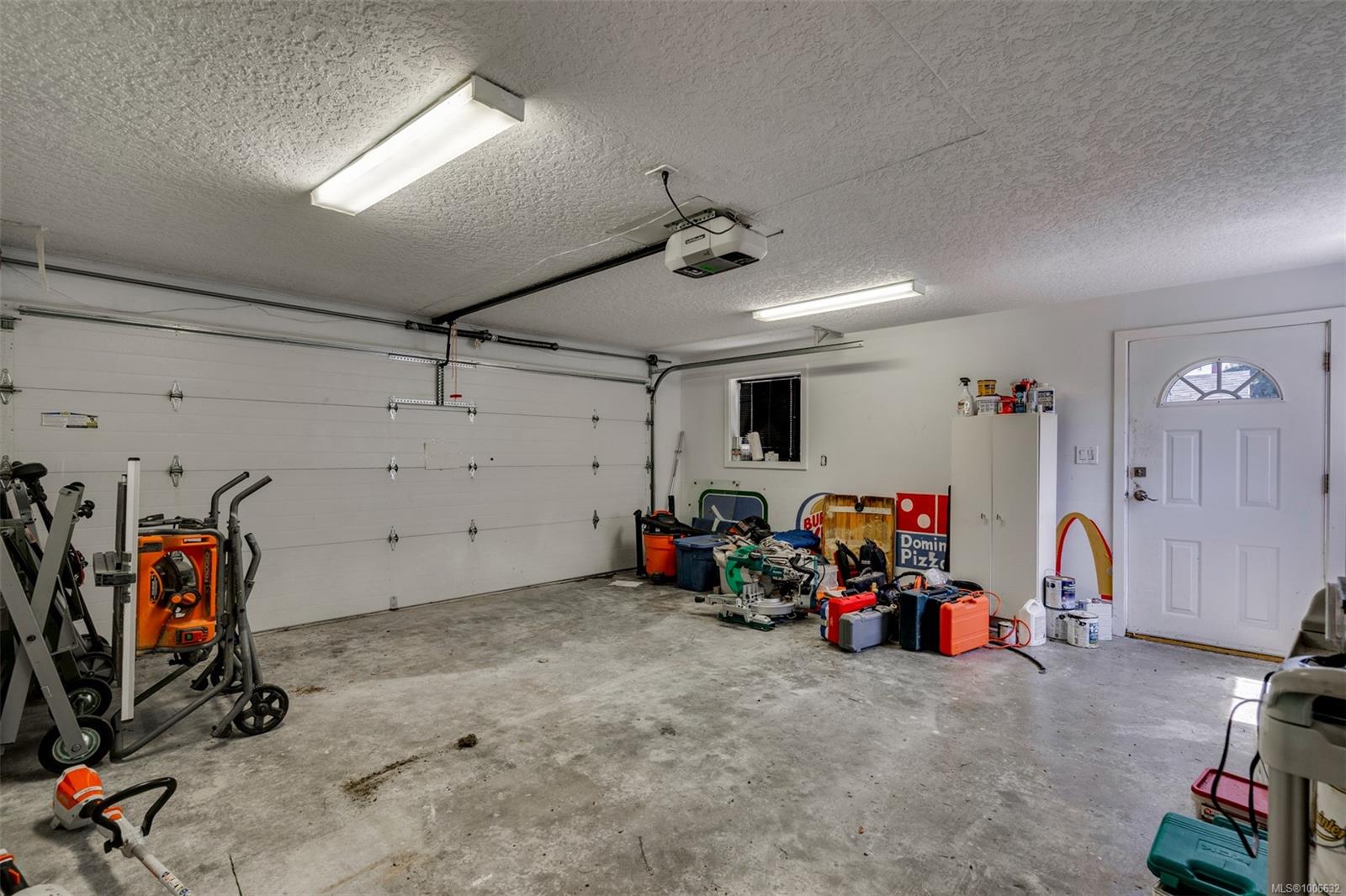 2183 Foul Bay Rd